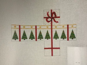 * Susan Roberts Needlepoint 5334-18 Tree's and Star's- 2in Cube