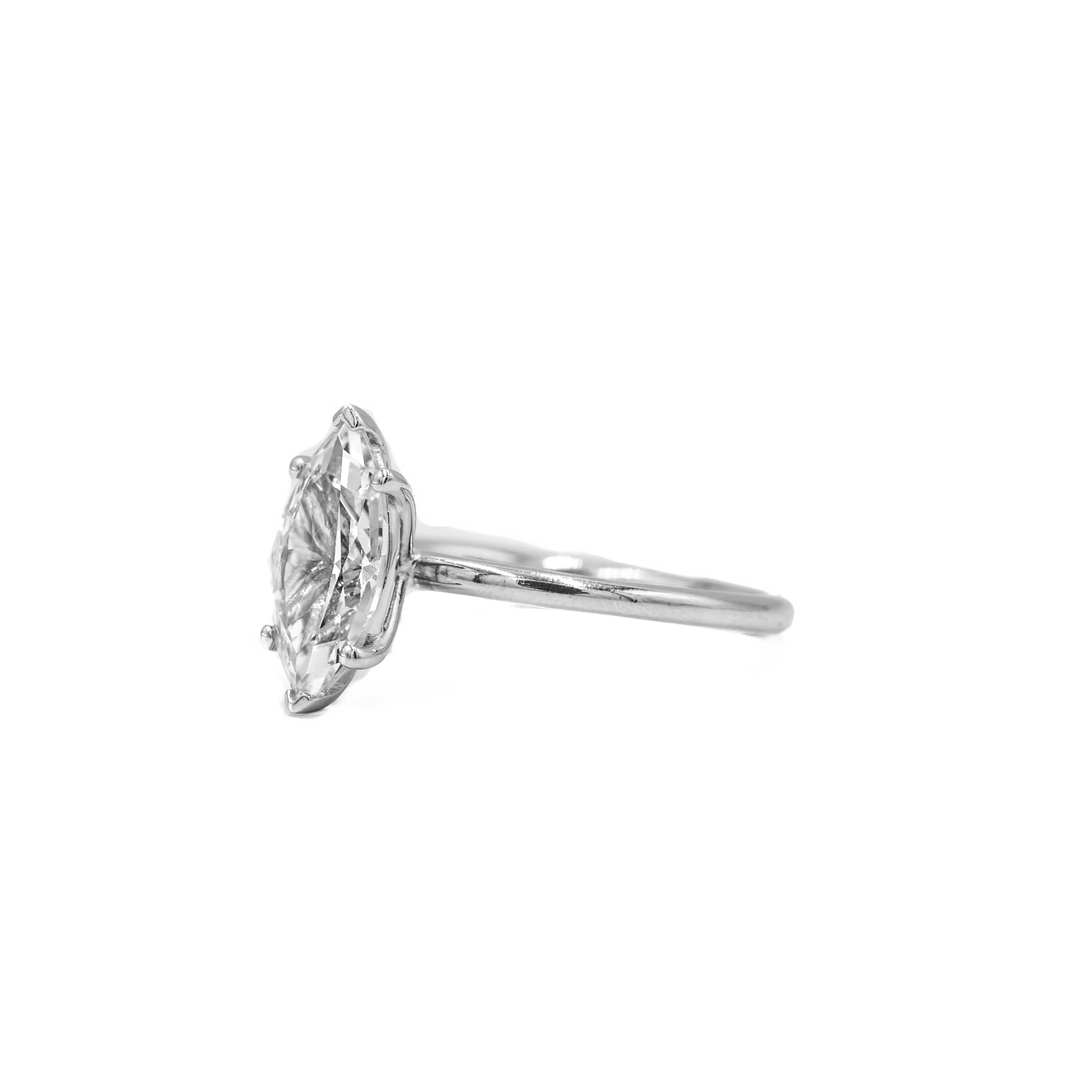 14kw Marquise Diamond Solitaire Ring