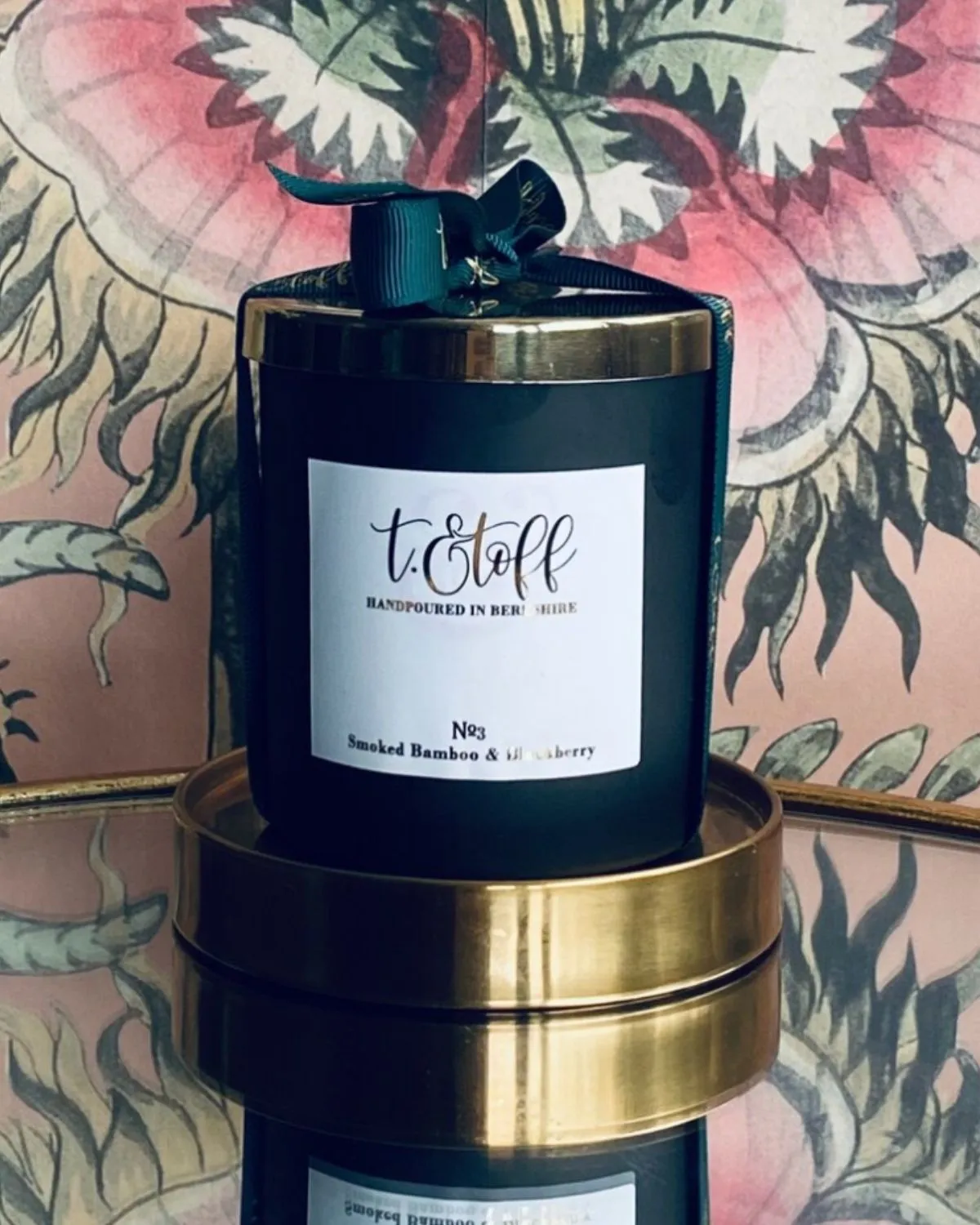 №3 Smoked Bamboo   Blackberry Candle