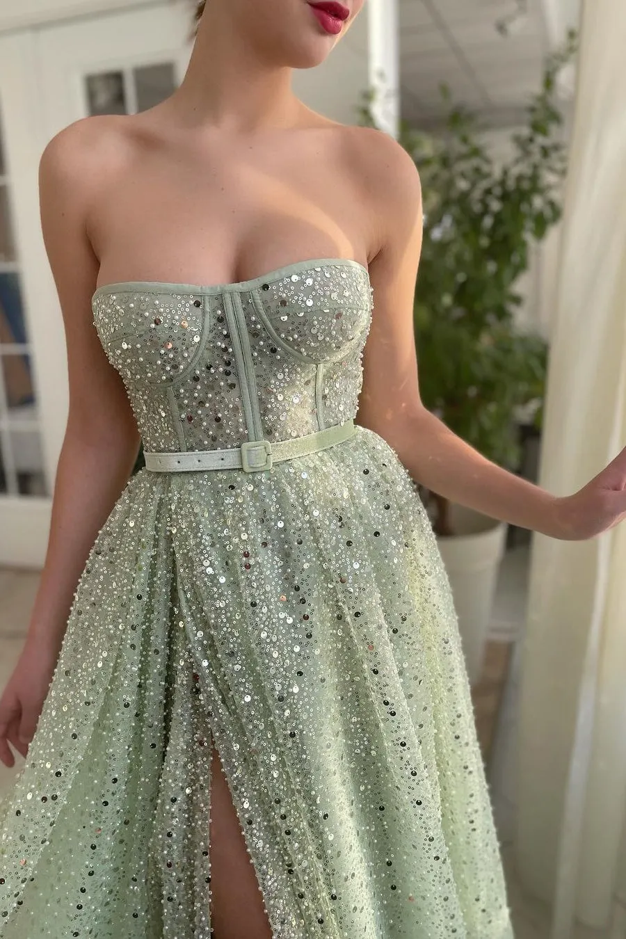 A-line Strapless Sweetheart Sequined High Split Floor-length Sleeveless Open Back Sexy Prom Dress