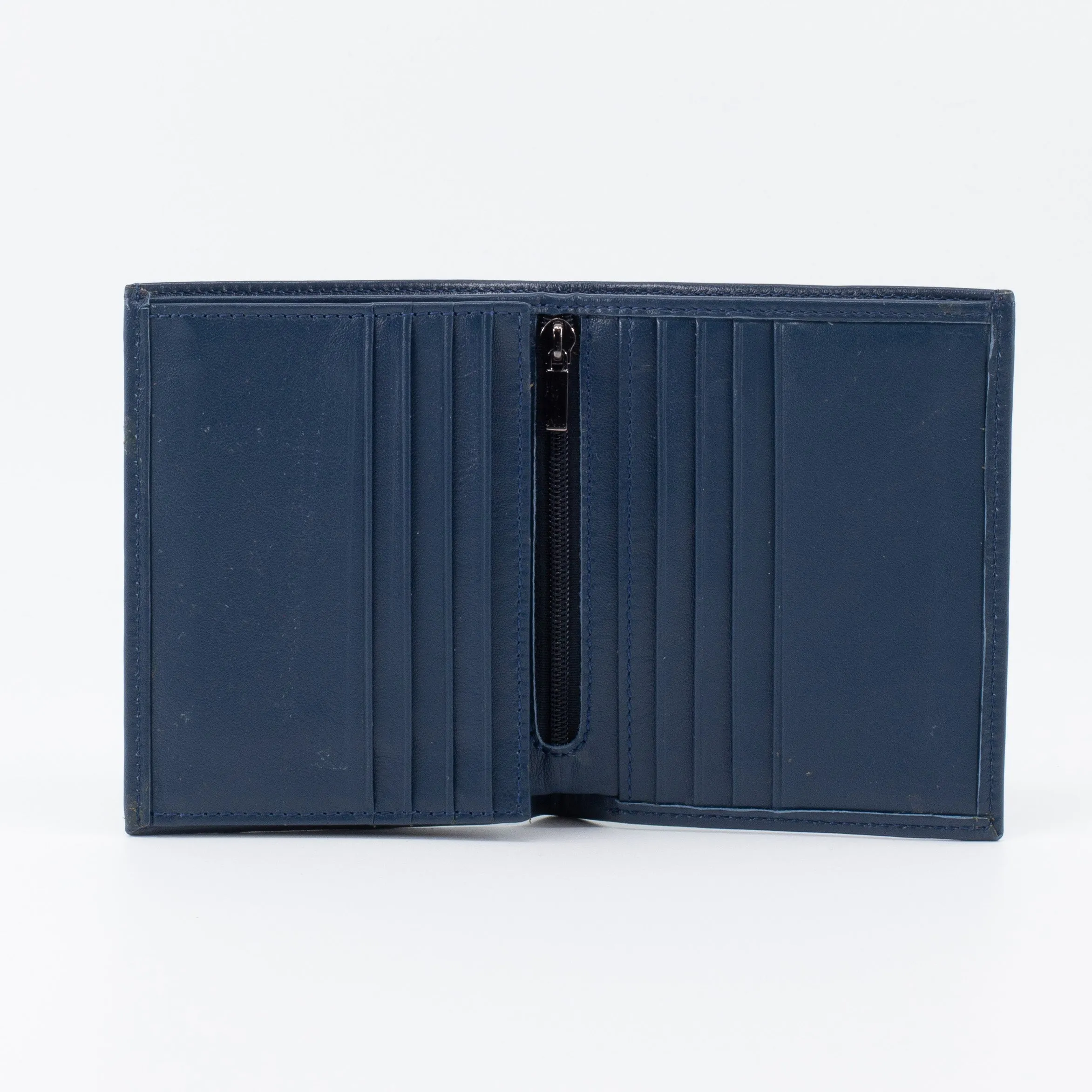 A Trifold, Premium Leather Wallet (Blue)