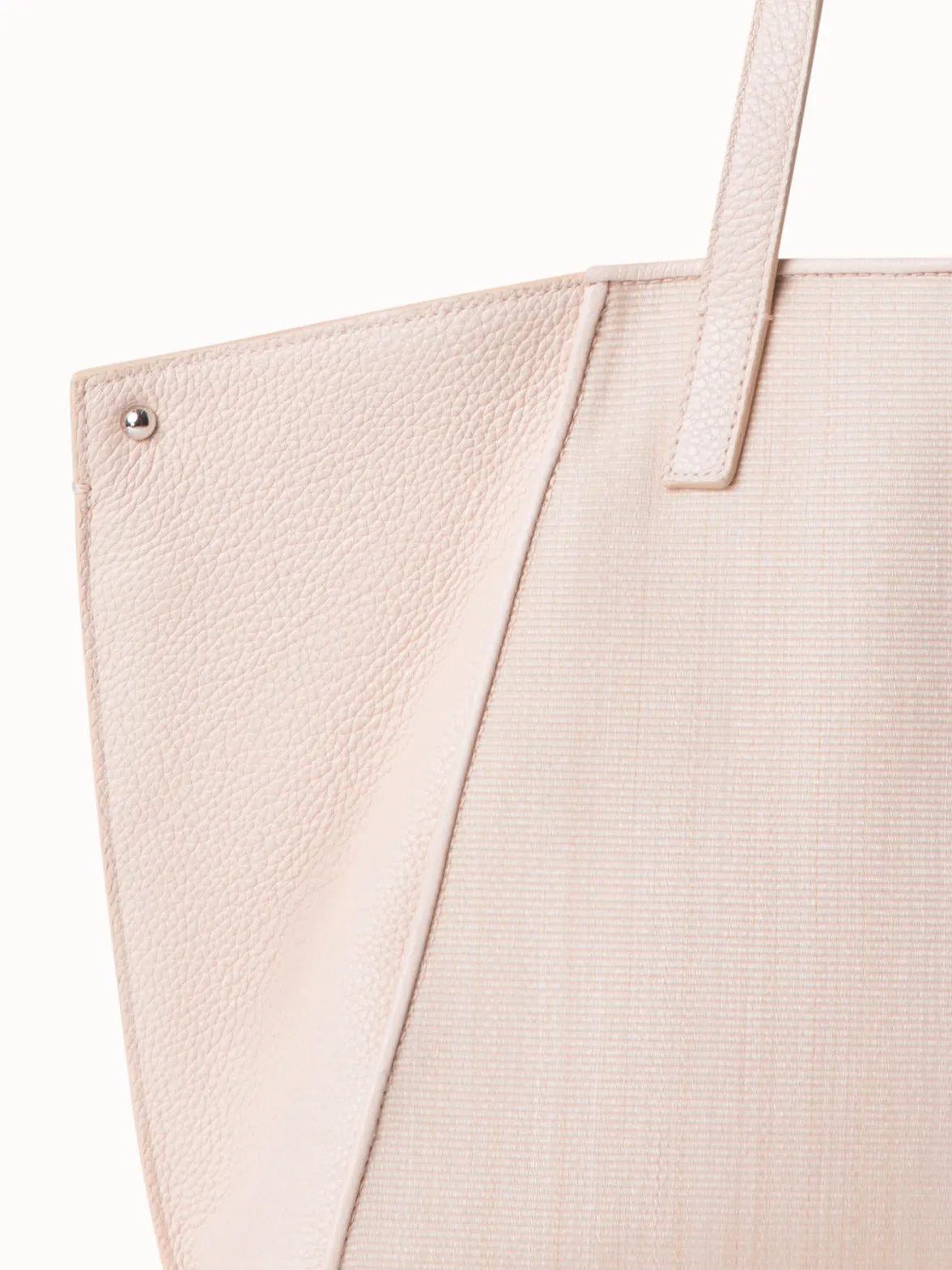 Ai Small Shoulder Tote