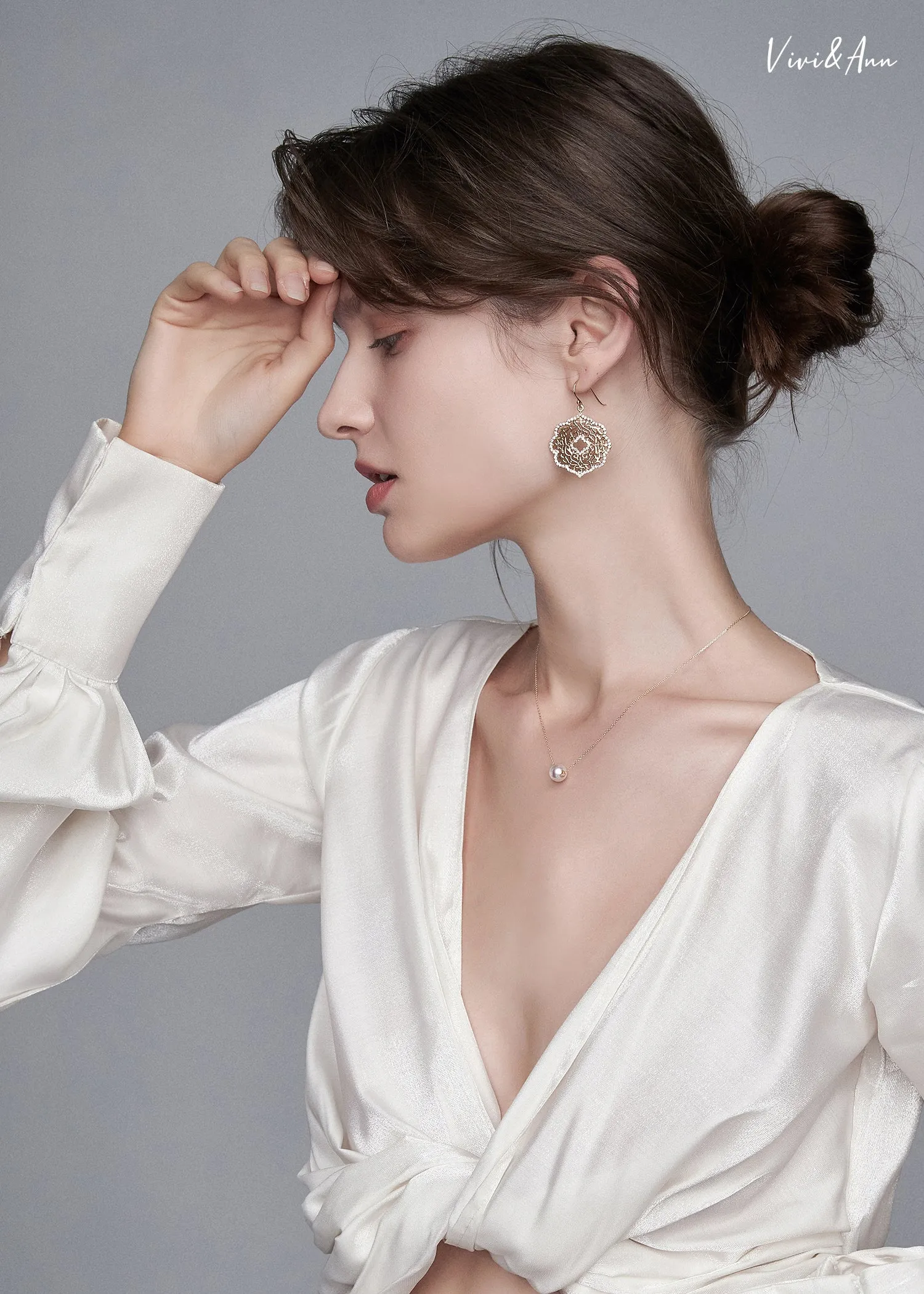 Akoya Single Pearl Necklace Solid 18K Gold
