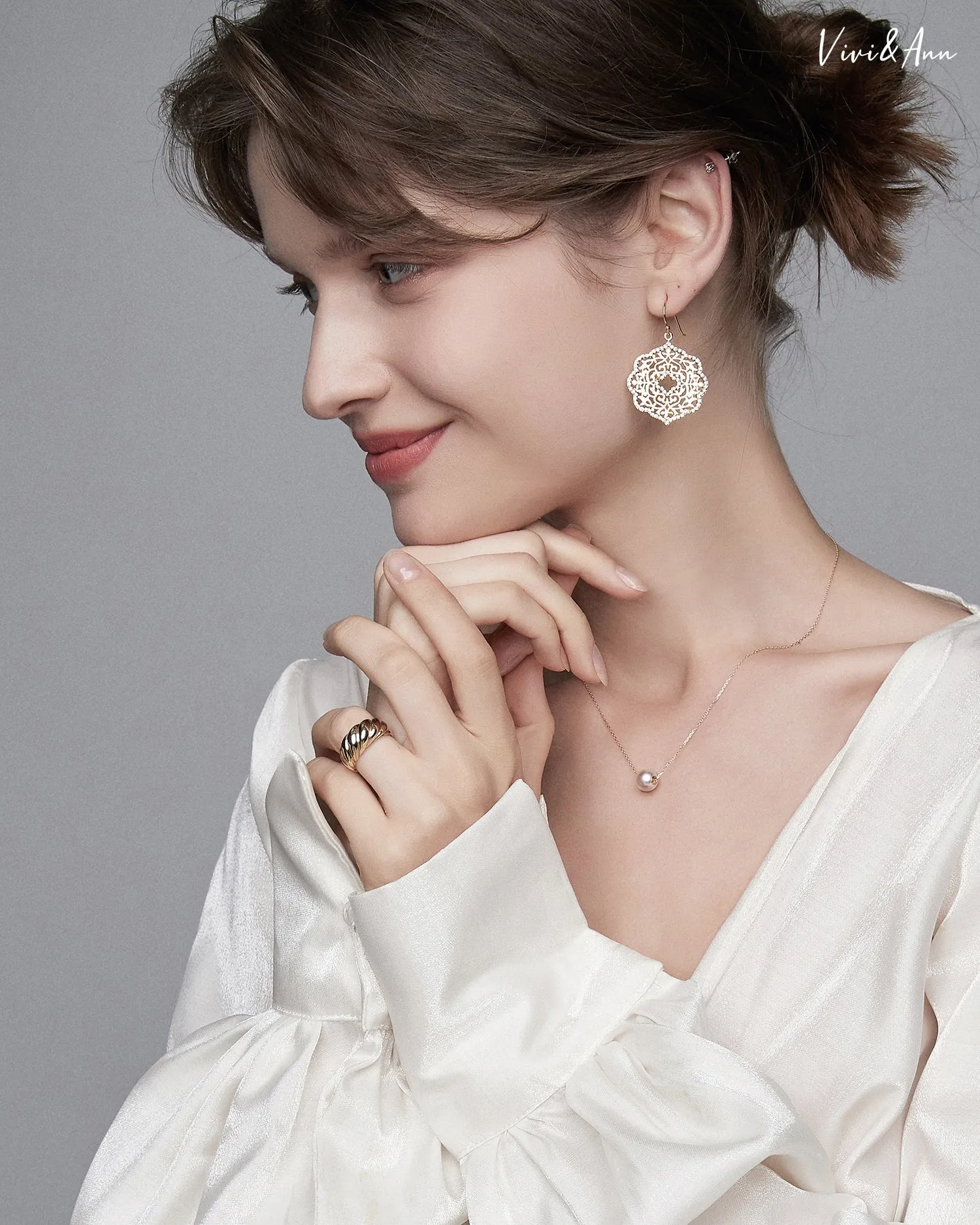 Akoya Single Pearl Necklace Solid 18K Gold