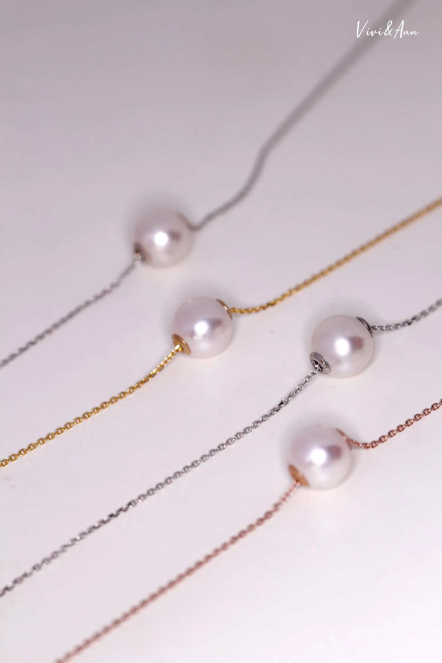 Akoya Single Pearl Necklace Solid 18K Gold