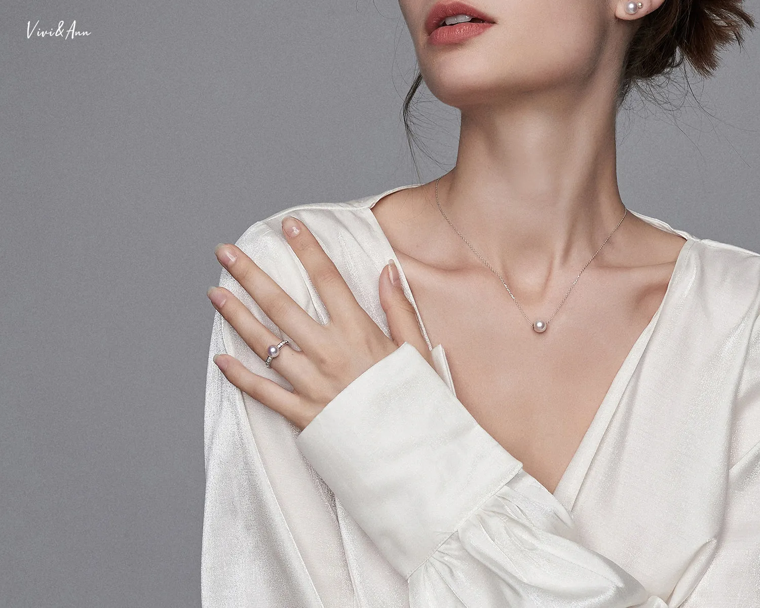 Akoya Single Pearl Necklace Solid 18K Gold