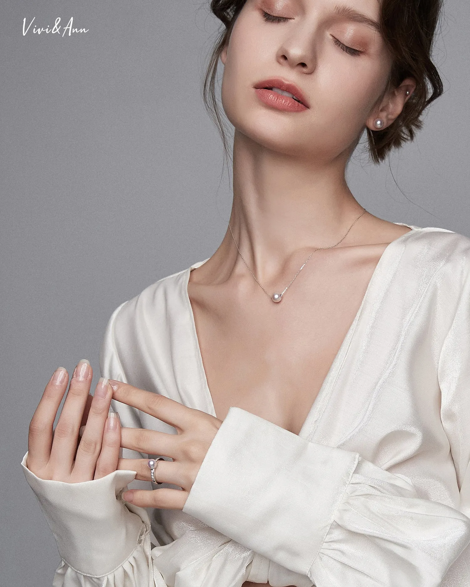Akoya Single Pearl Necklace Solid 18K Gold