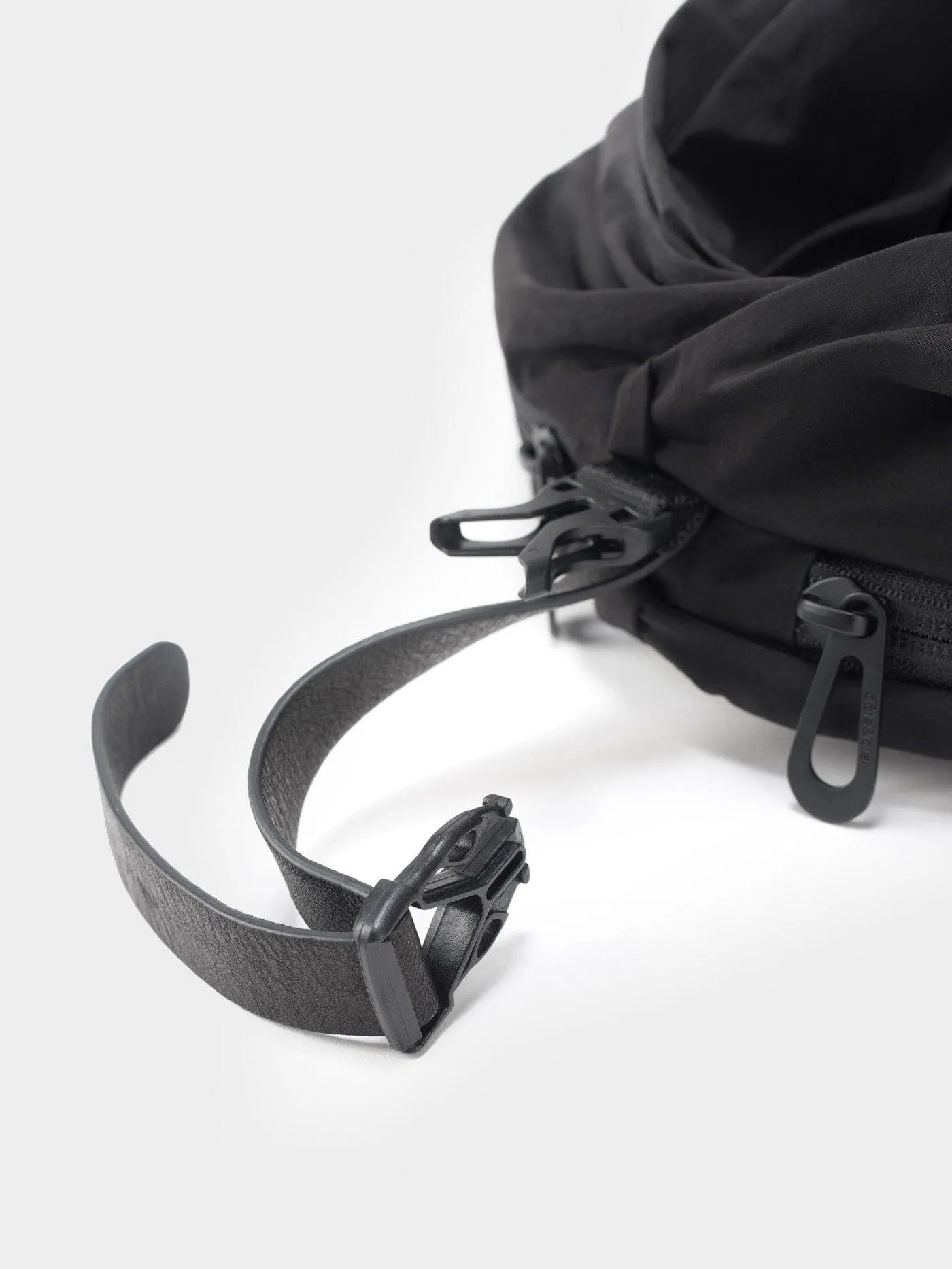 Aóos M Infinity Black