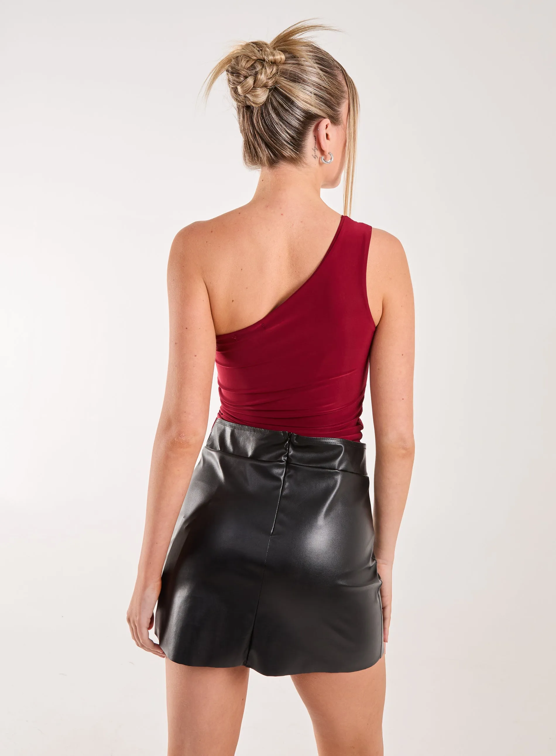 Asymmetric Side Ruched Top