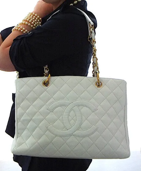 Authentic Chanel Caviar White (GST)