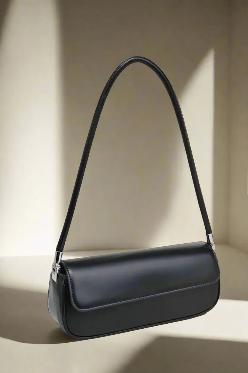 Black Bailey Shoulder Bag