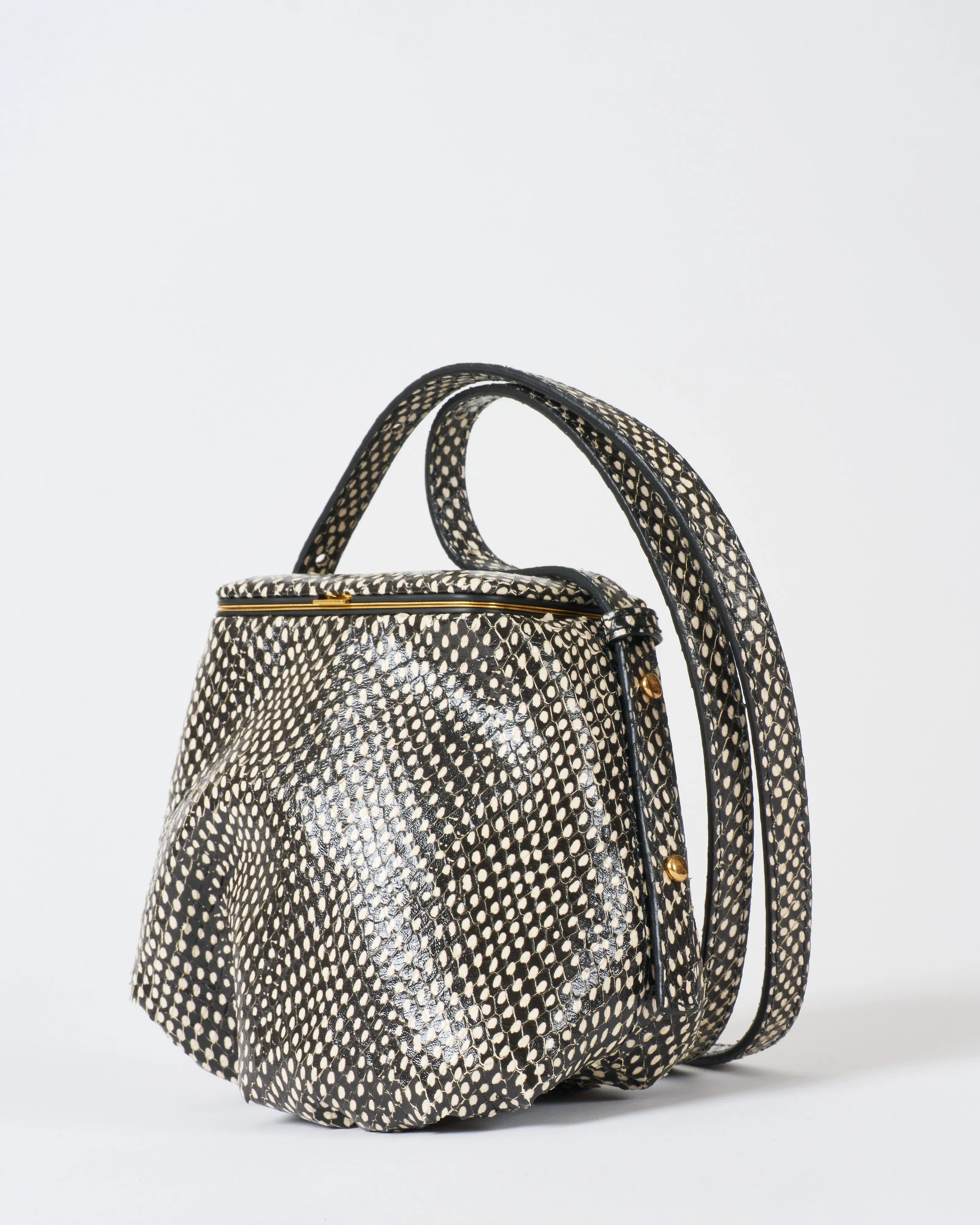 blaine crossbody