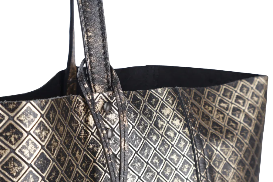 BOTTEGA VENETA INTRECCIO MIRAGE TOTE BAG (B00672364W) LARGE BLACK GOLD LEATHER NO DUST COVER