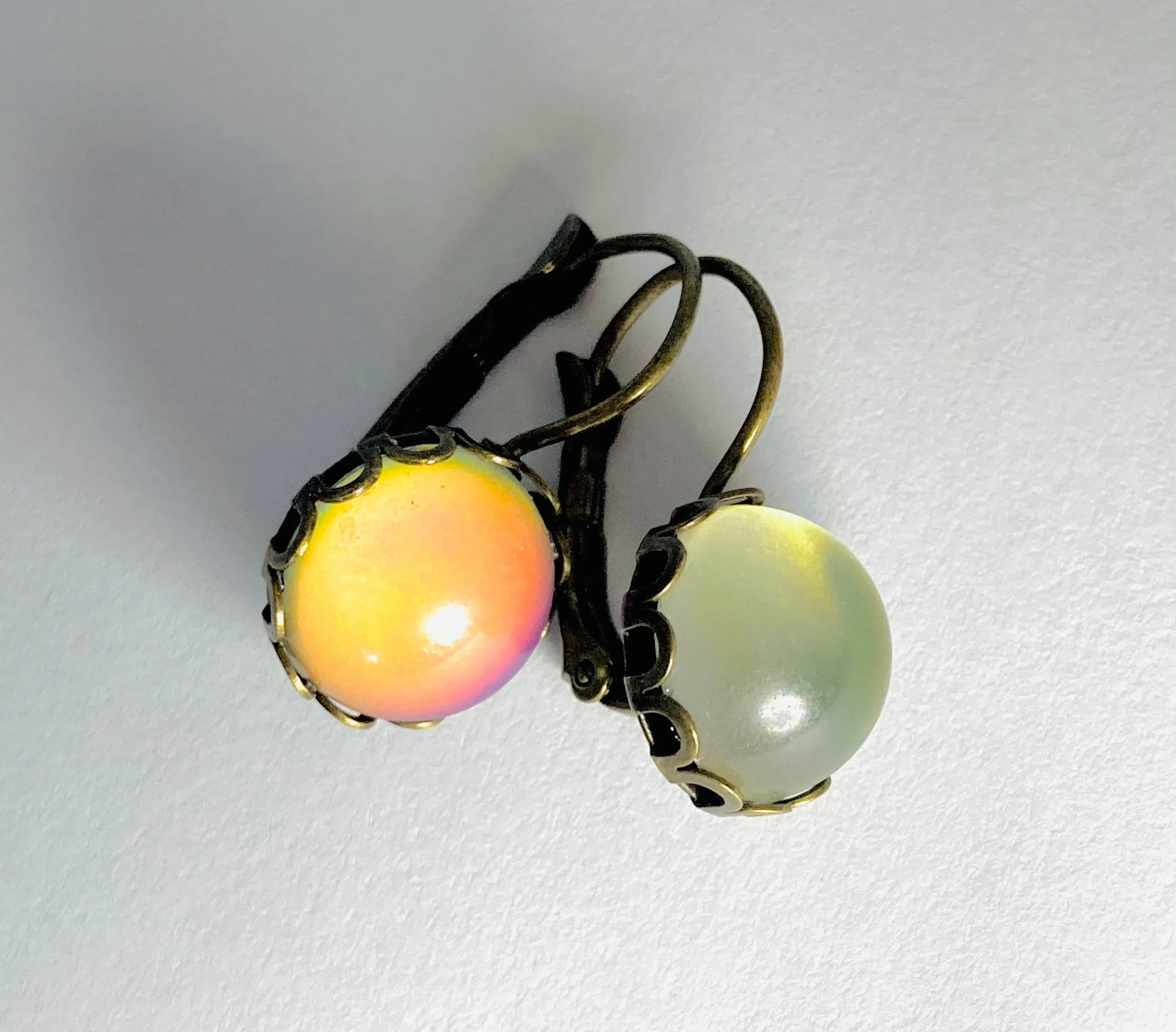 Bronzed Trendy Mood Earrings