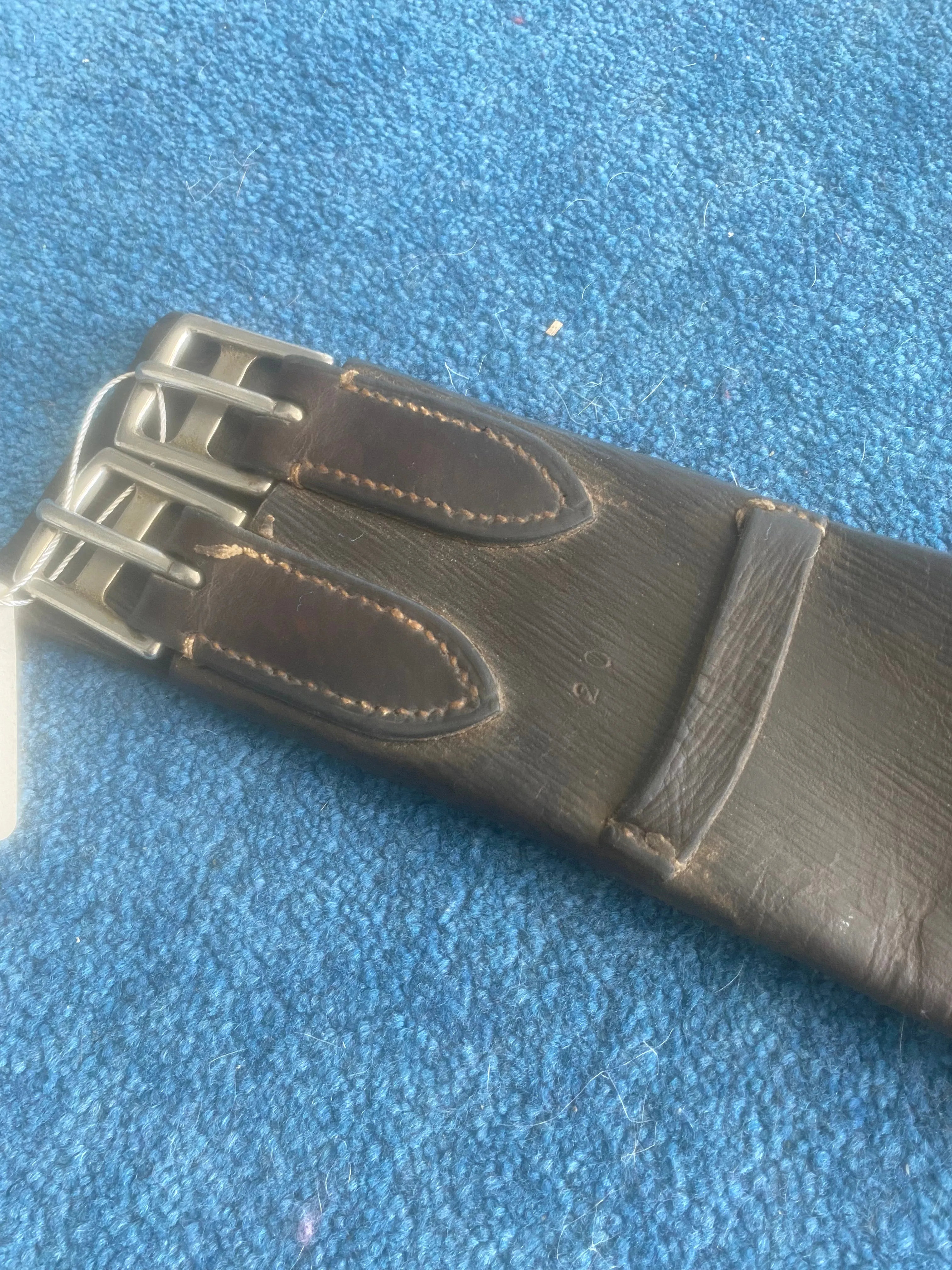 Brown leather 22” girth FREE POSTAGE❤️
