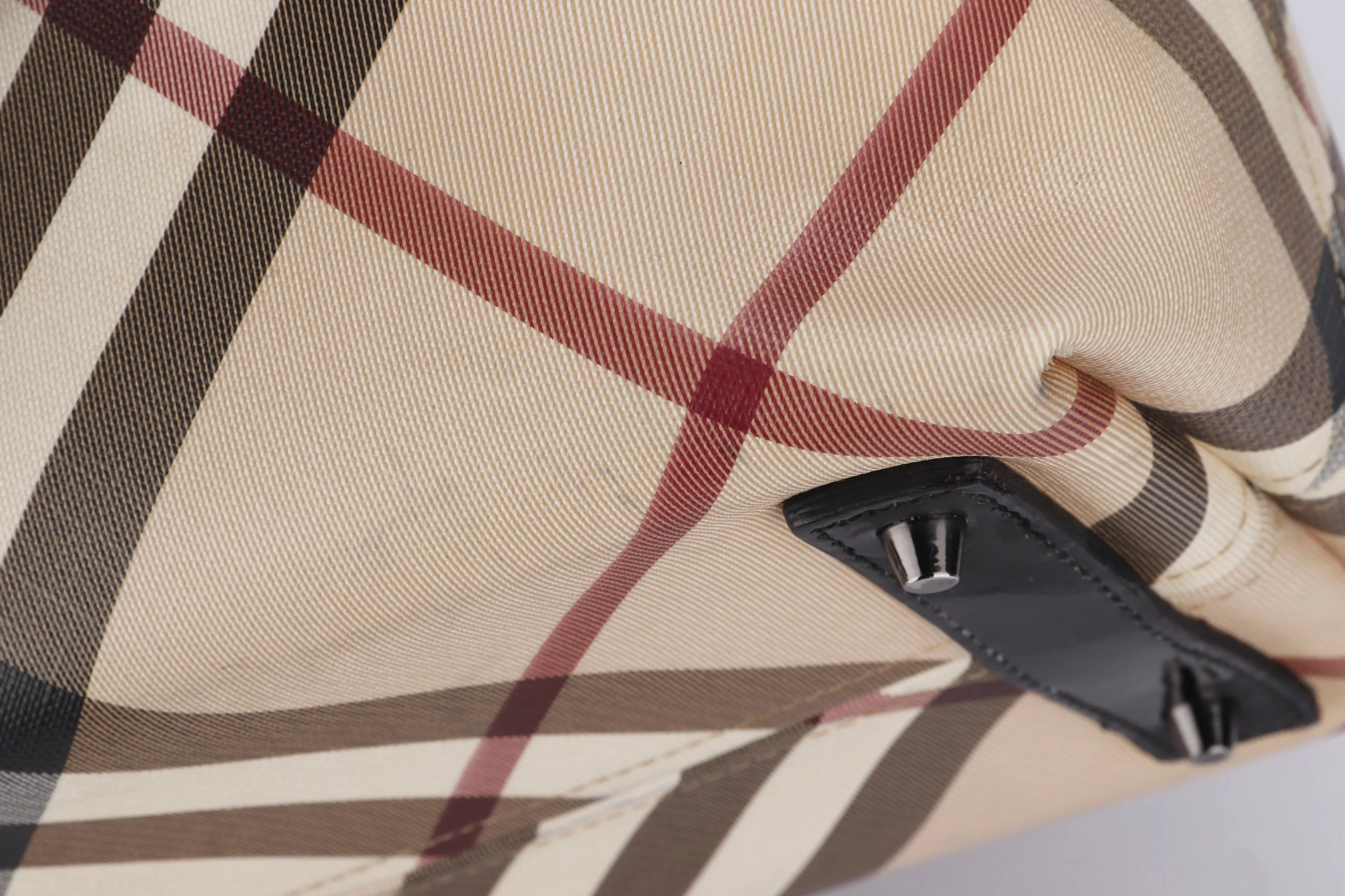 BURBERRY BLACK PATENT NOVA CHECK TOTE, NO DUST COVER & BOX