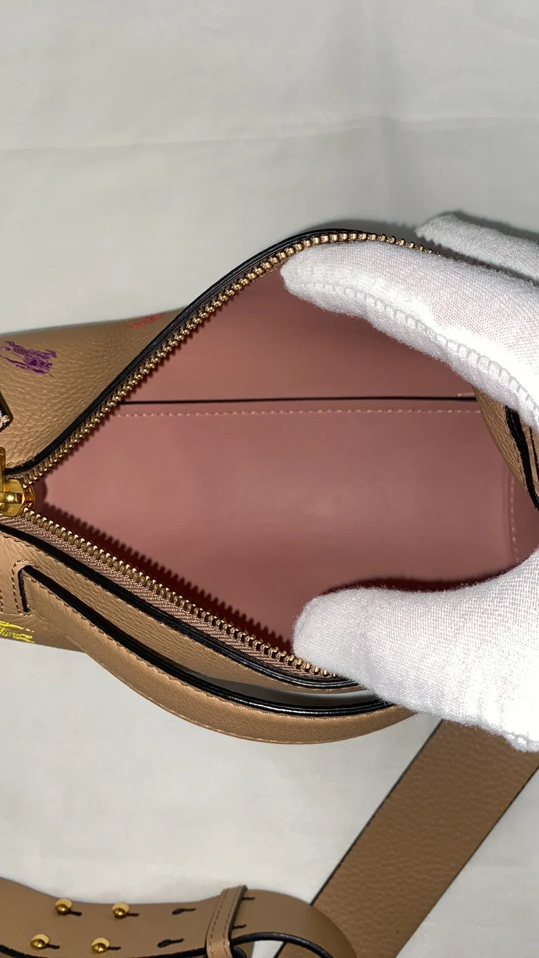 BURBERRY THE EKD LEATHER BARREL BAG IN NEUTRALS/MULTI