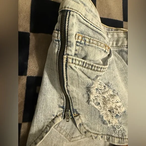 CARMAR Denim Shorts 28