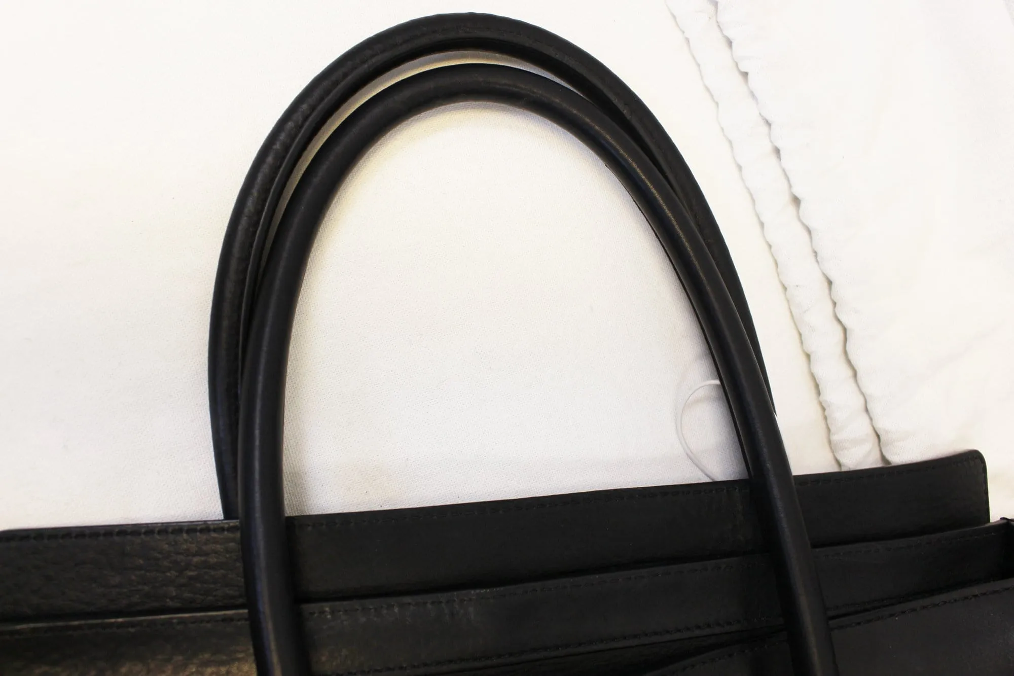 CELINE Medium Phantom Luggage Calfskin Leather Tote Bag Black