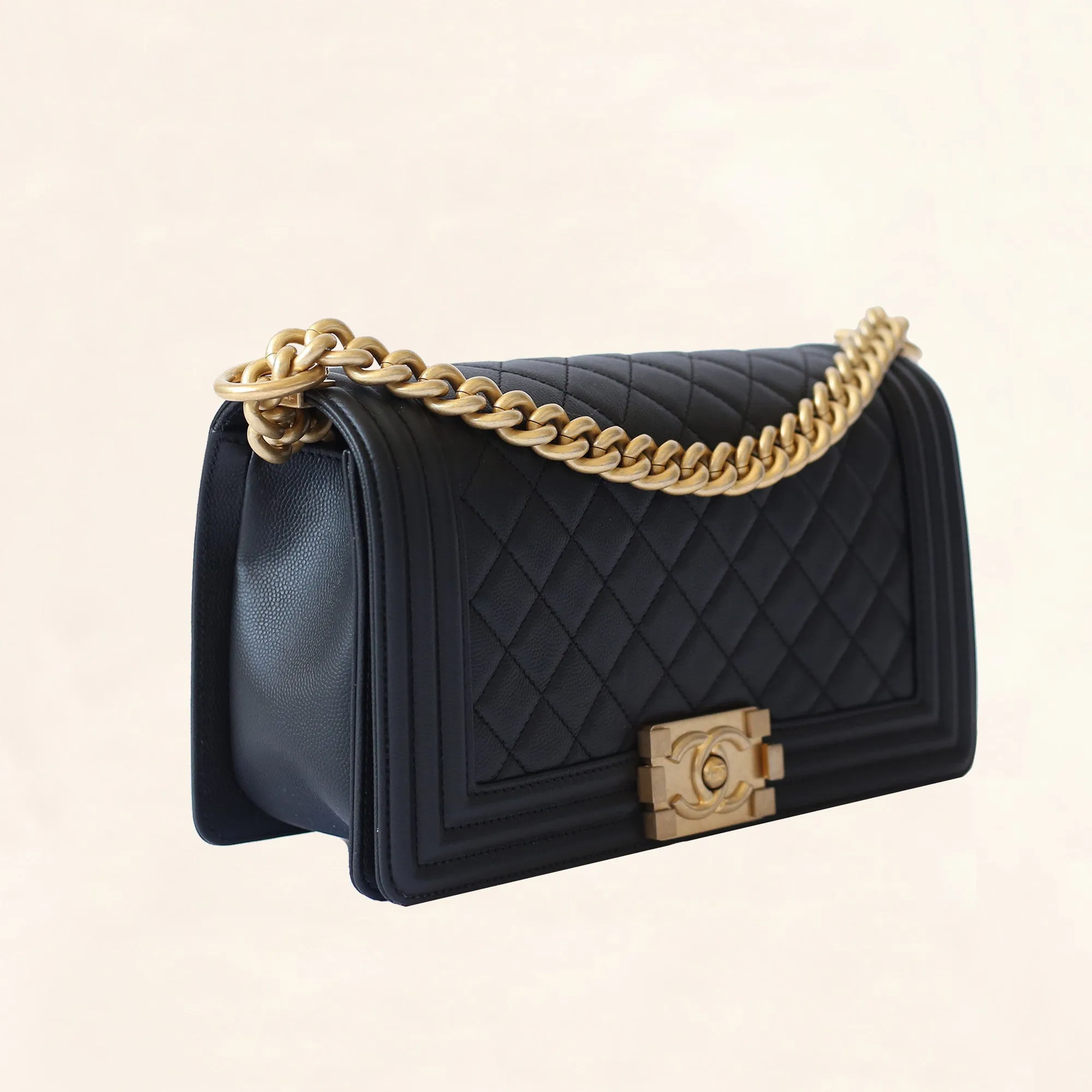Chanel | Caviar Boy Bag with Aged Gold Hardware | Old Medium