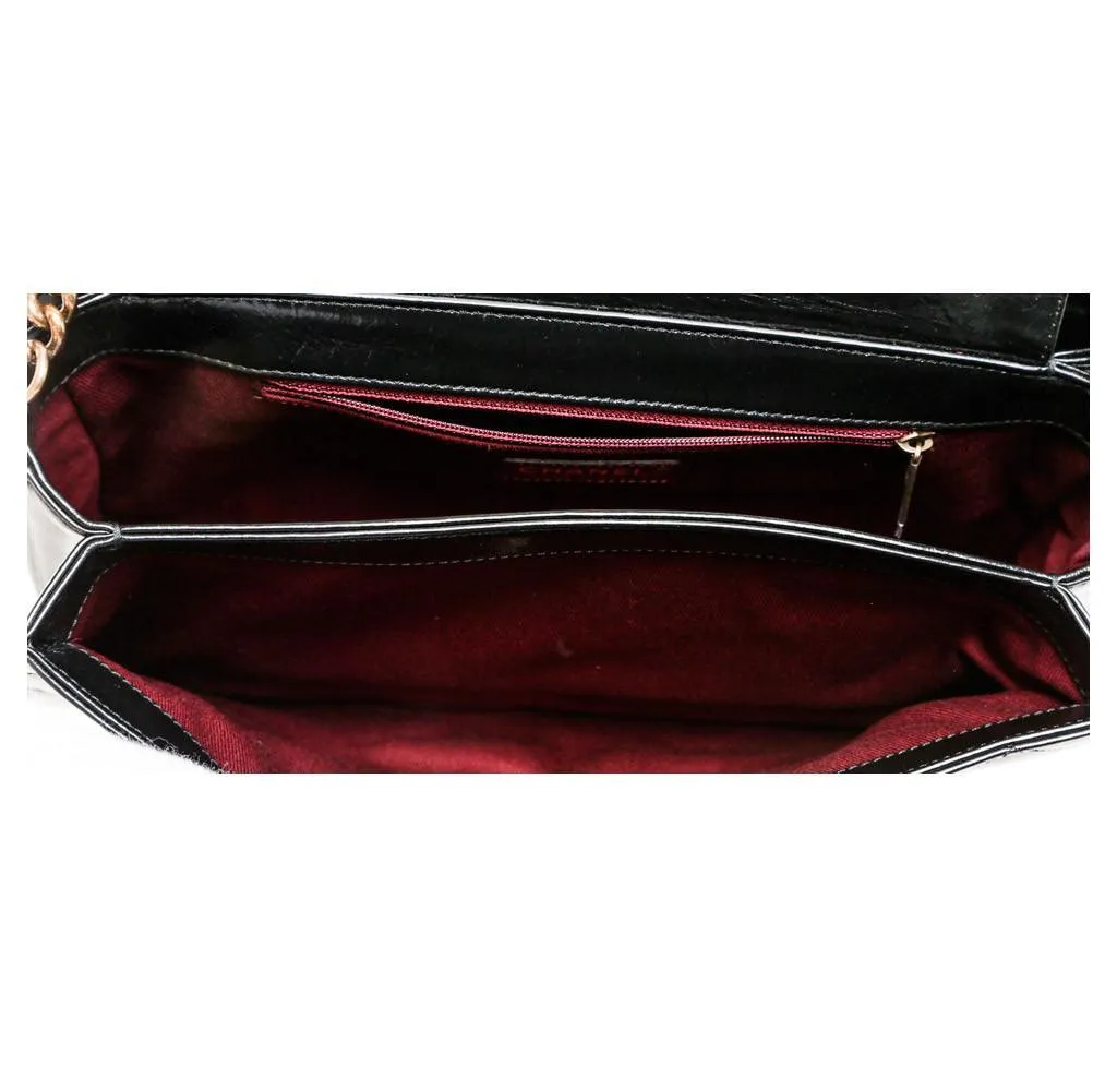 Chanel Medium Perfect Edge Black