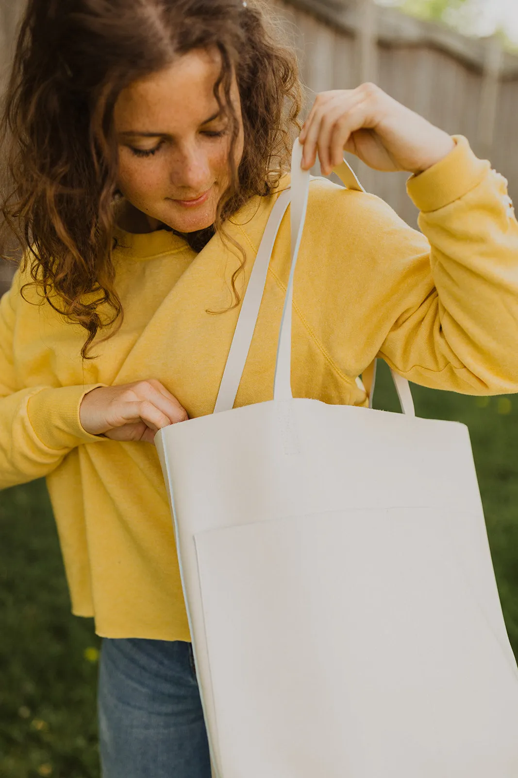 Classic Leather Tote {Cream}