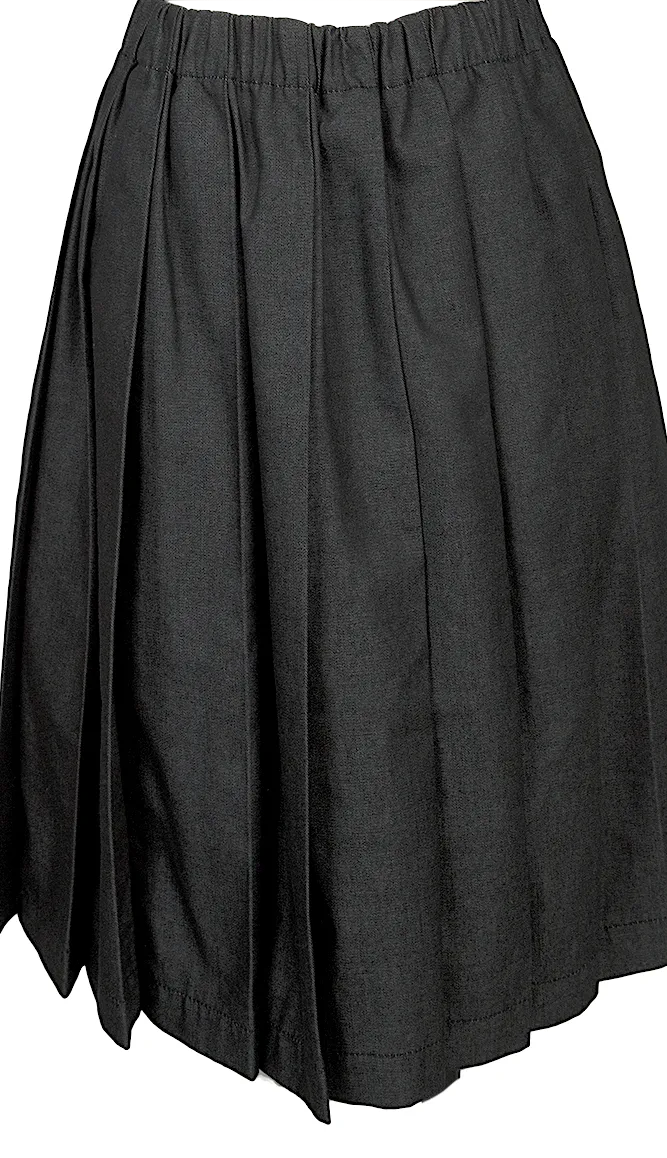 COMME des GARCONS JAPAN. TRICOT. Black Pleated Denim Skirt