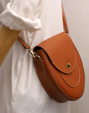Cute Black LEATHER Saddle Side Bag WOMEN SHOULDER BAG Crossbody Saddle Purse FOR WOMEN