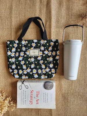 Daisy Embroidered Lunch Bag