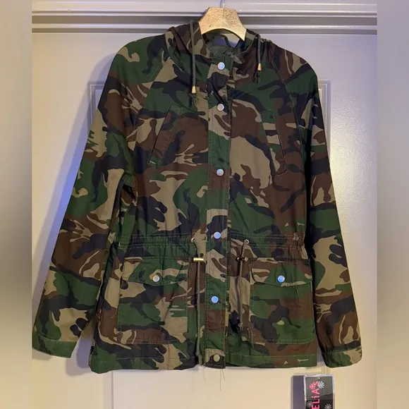 Delia’s Green Y2K Camouflage Utility Jacket size L