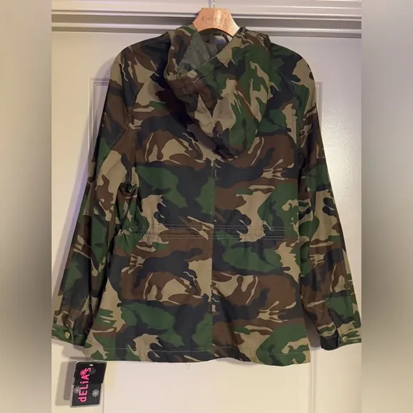 Delia’s Green Y2K Camouflage Utility Jacket size L