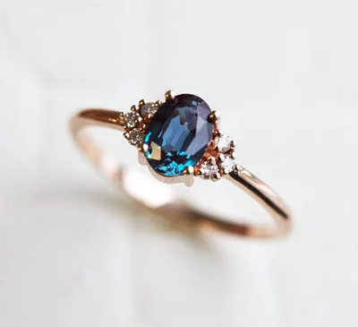 Dora Oval Alexandrite Ring