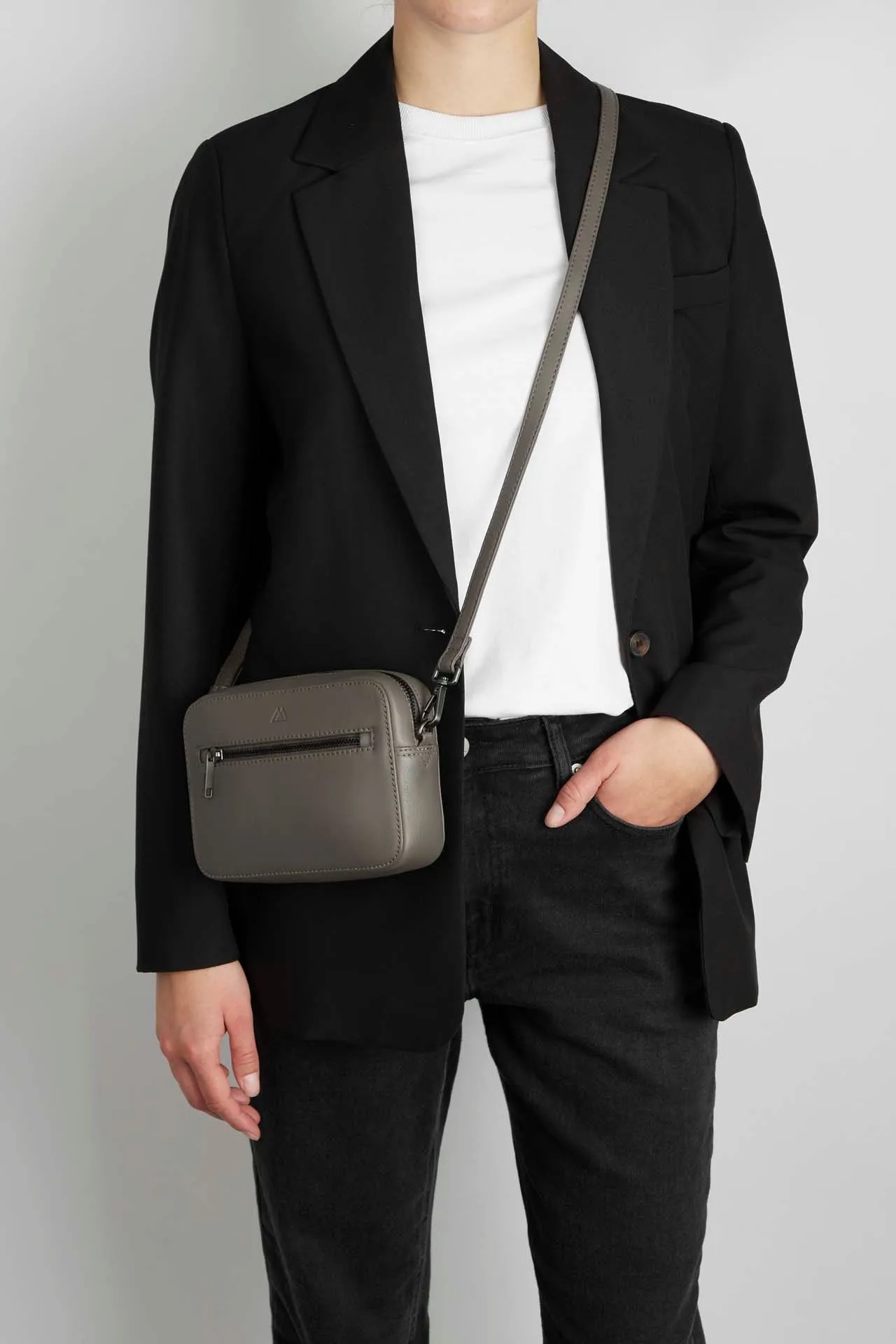 EleaMBG Crossbody Bag