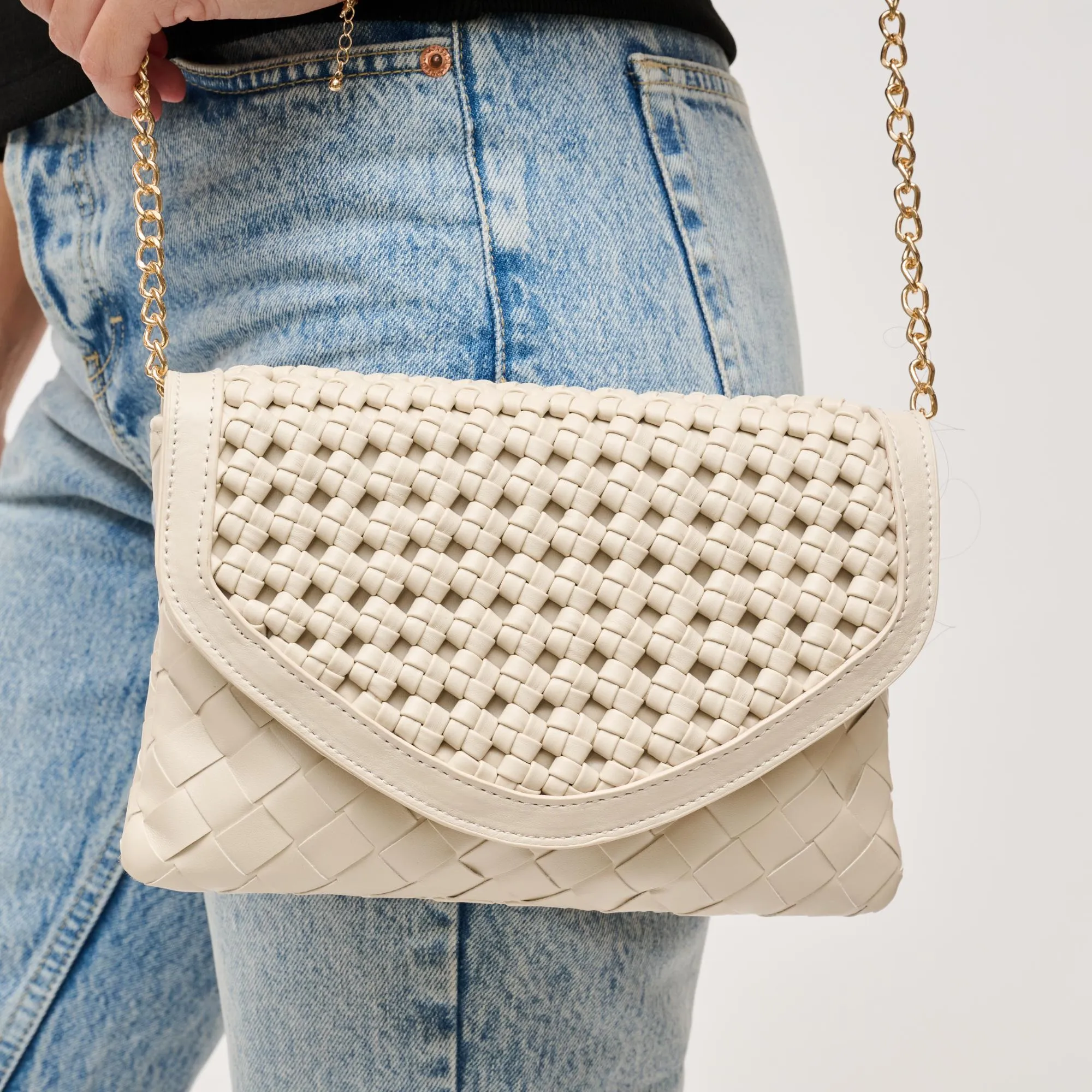 Emma Crossbody