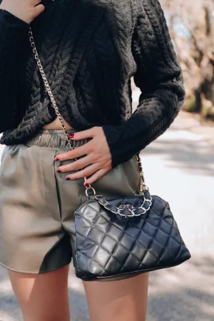 Essential Quilted Crossbody - Black