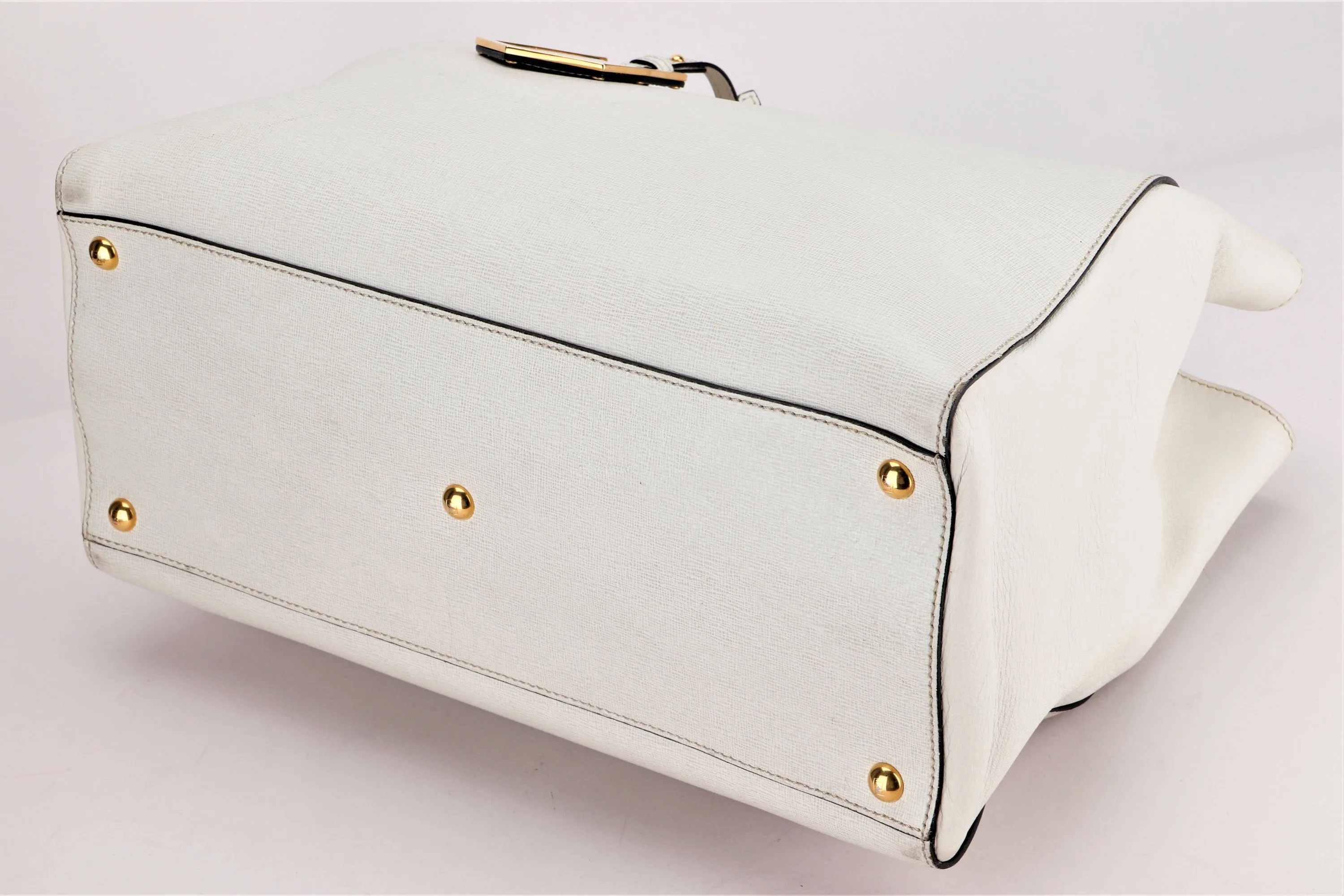 FENDI (8BH250-D7F) 2JOURS TOTE WHITE CALF LEATHER GOLD HARDWARE, WITH STRAP, CARD & DUST COVER