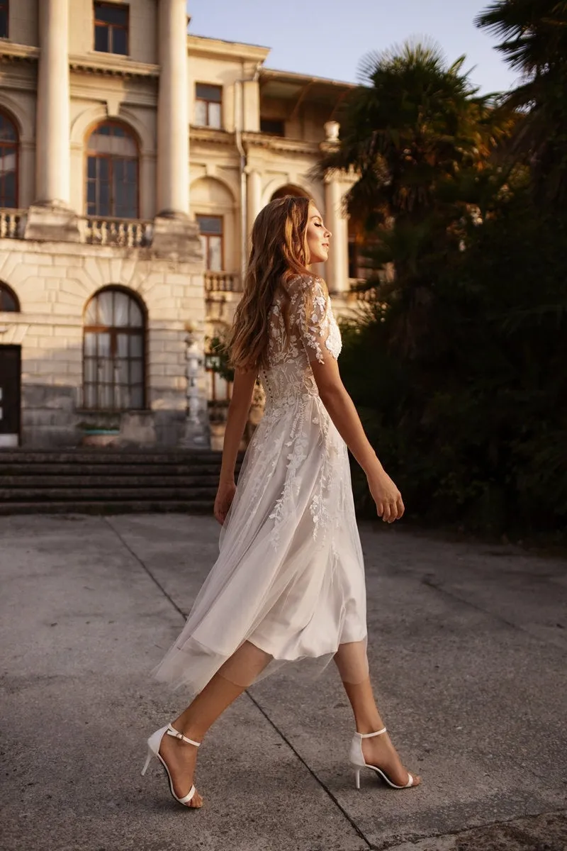 GOLDIE | RUSTIC