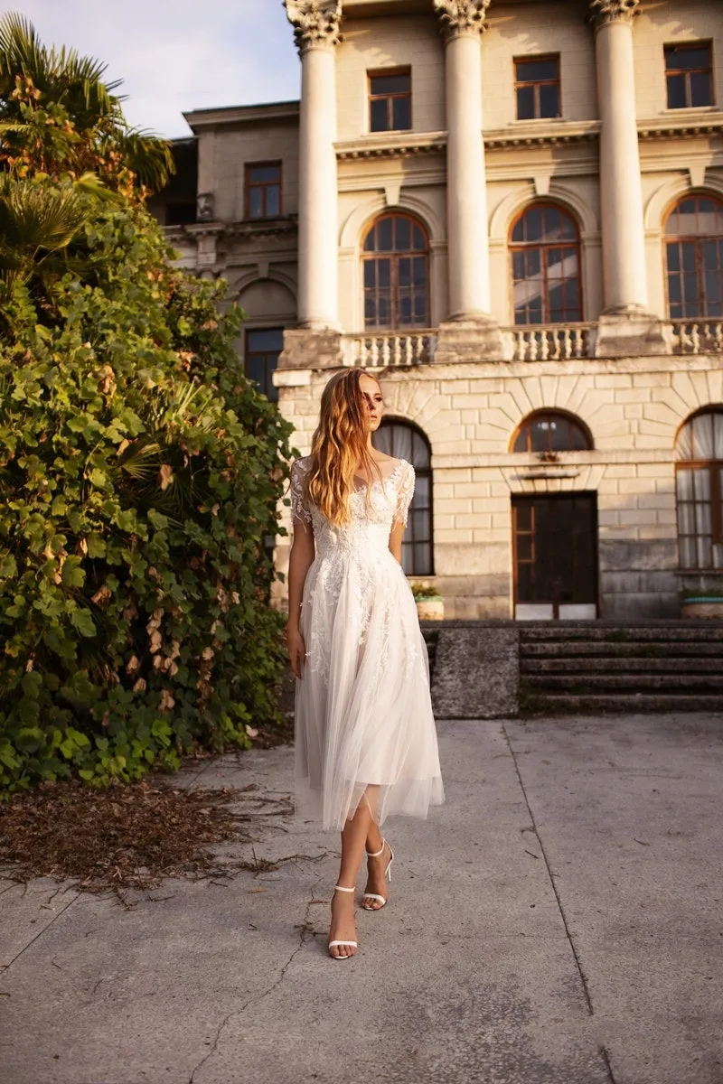 GOLDIE | RUSTIC