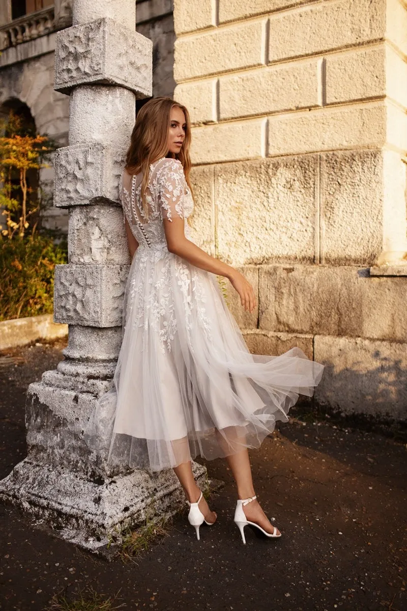 GOLDIE | RUSTIC