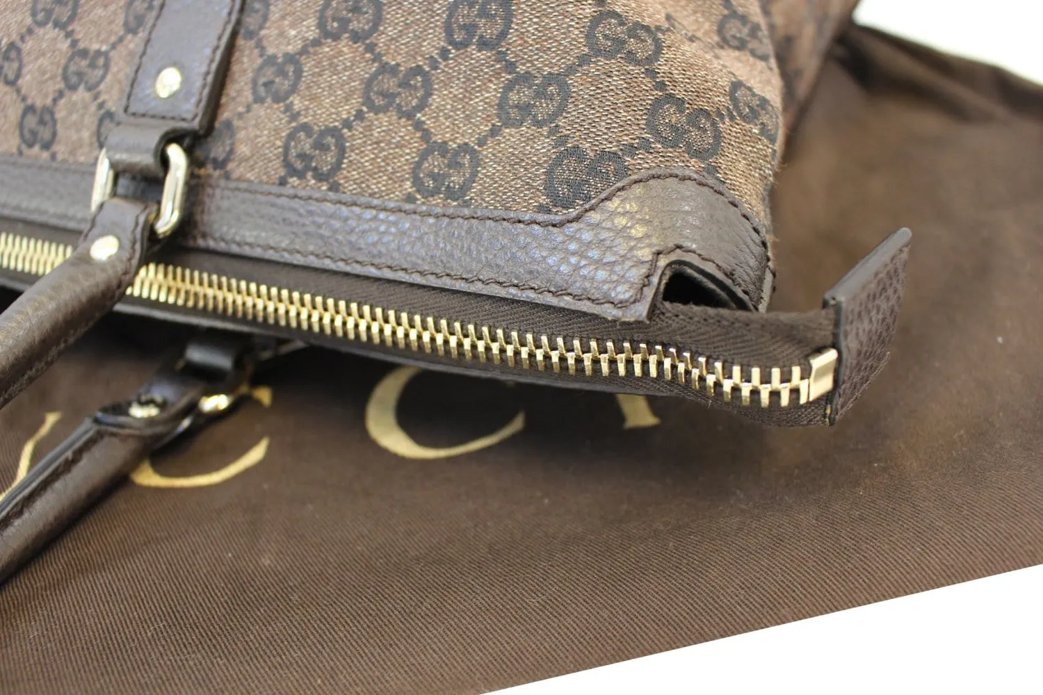 GUCCI GG Canvas 327793 Dark Brown Shoulder Handbag