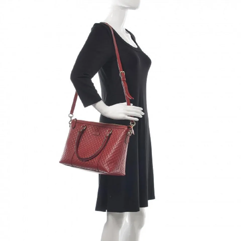 Gucci Microguccissima Convertible Tote in Red