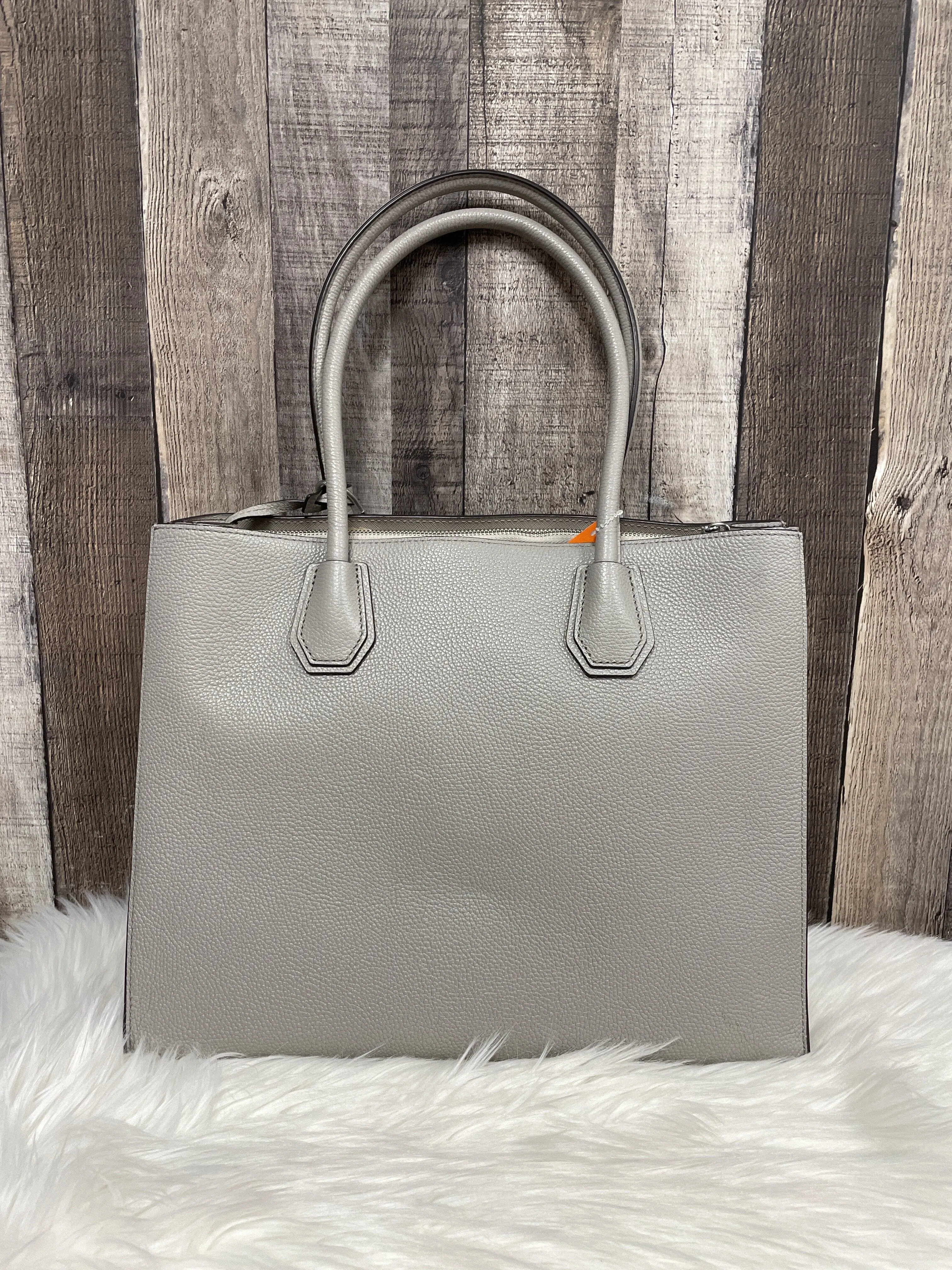 Handbag Designer By Michael Kors  Size: Large
