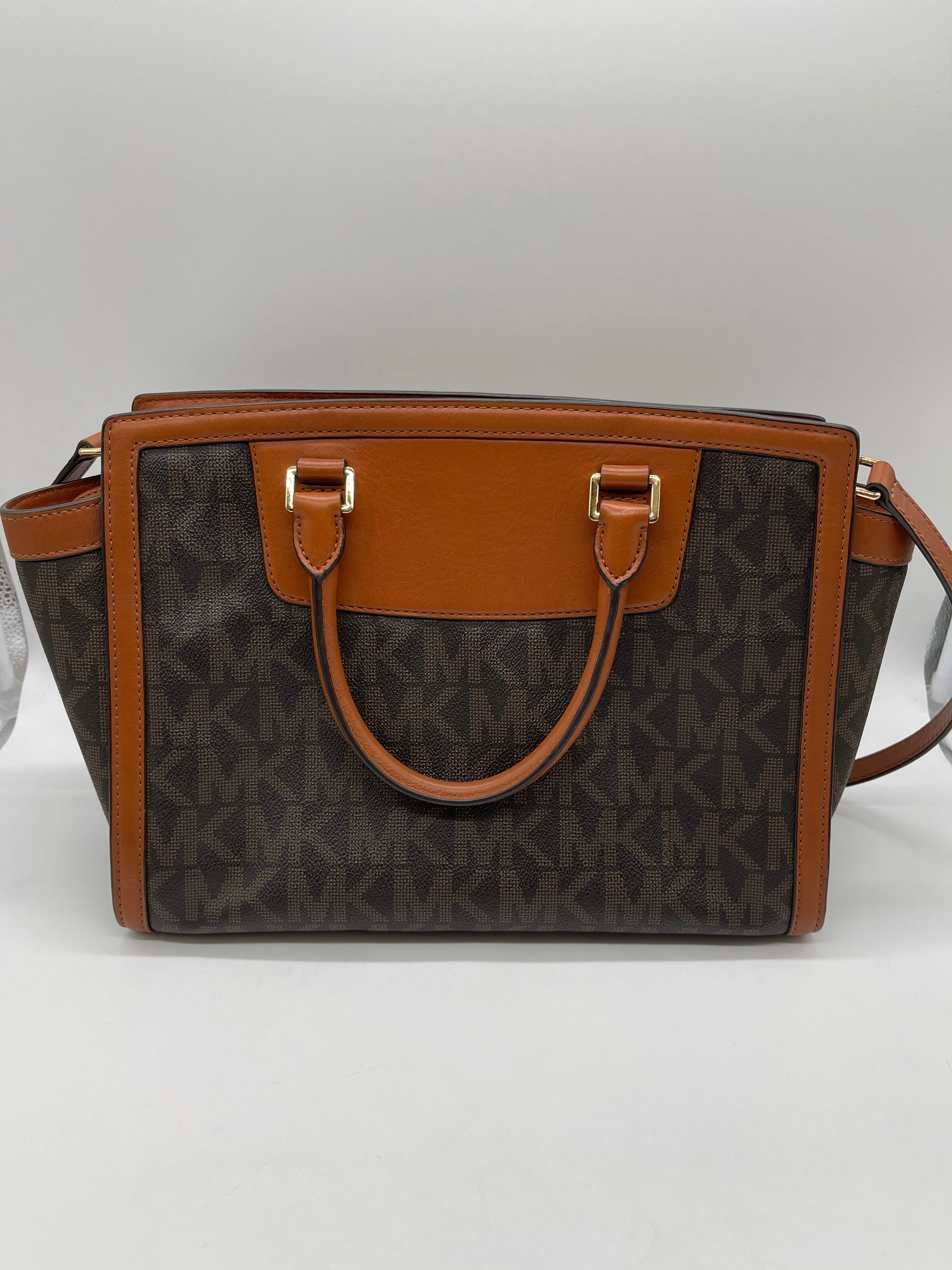 Handbag Designer By Michael Kors, Size: Large