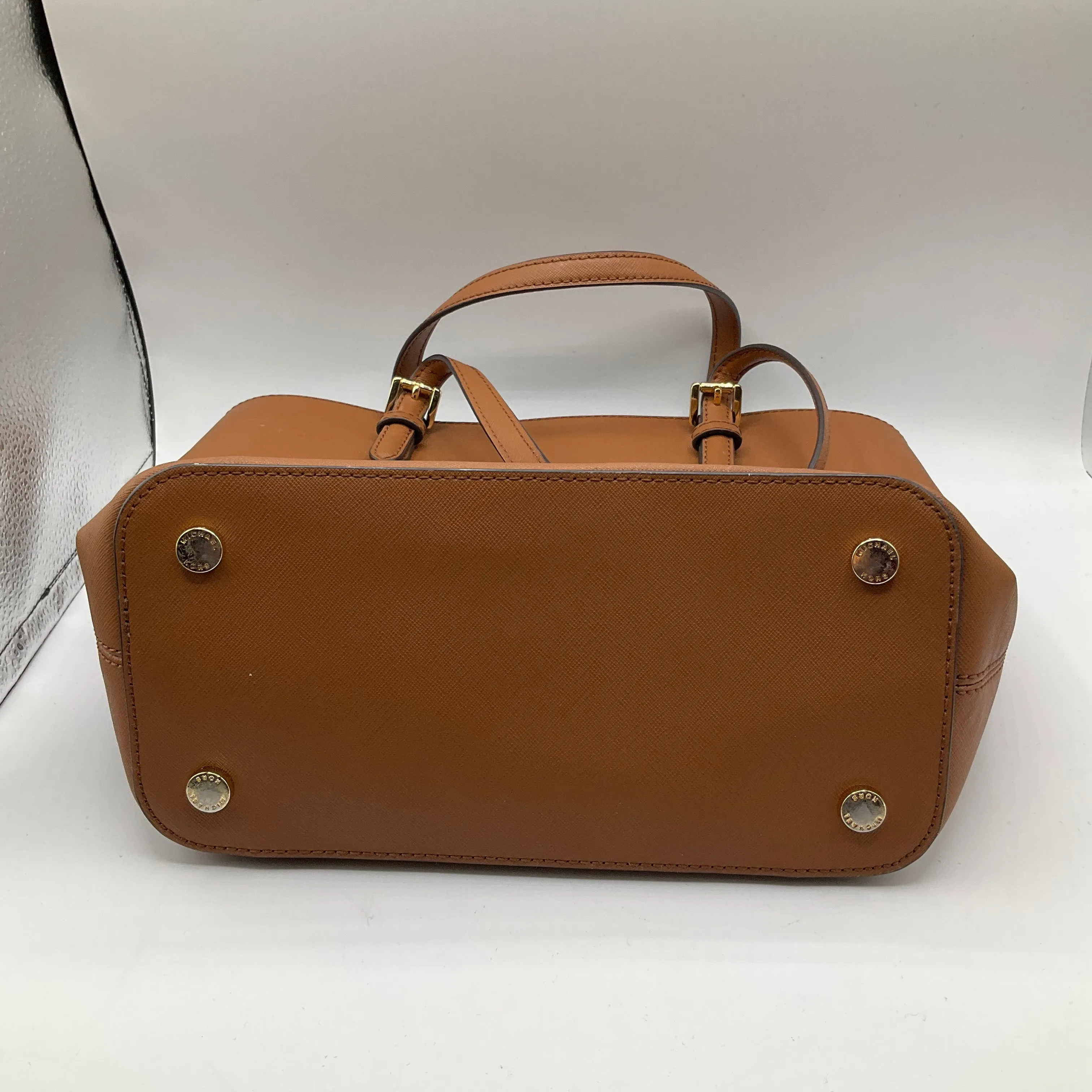 Handbag Designer By Michael Kors  Size: Medium