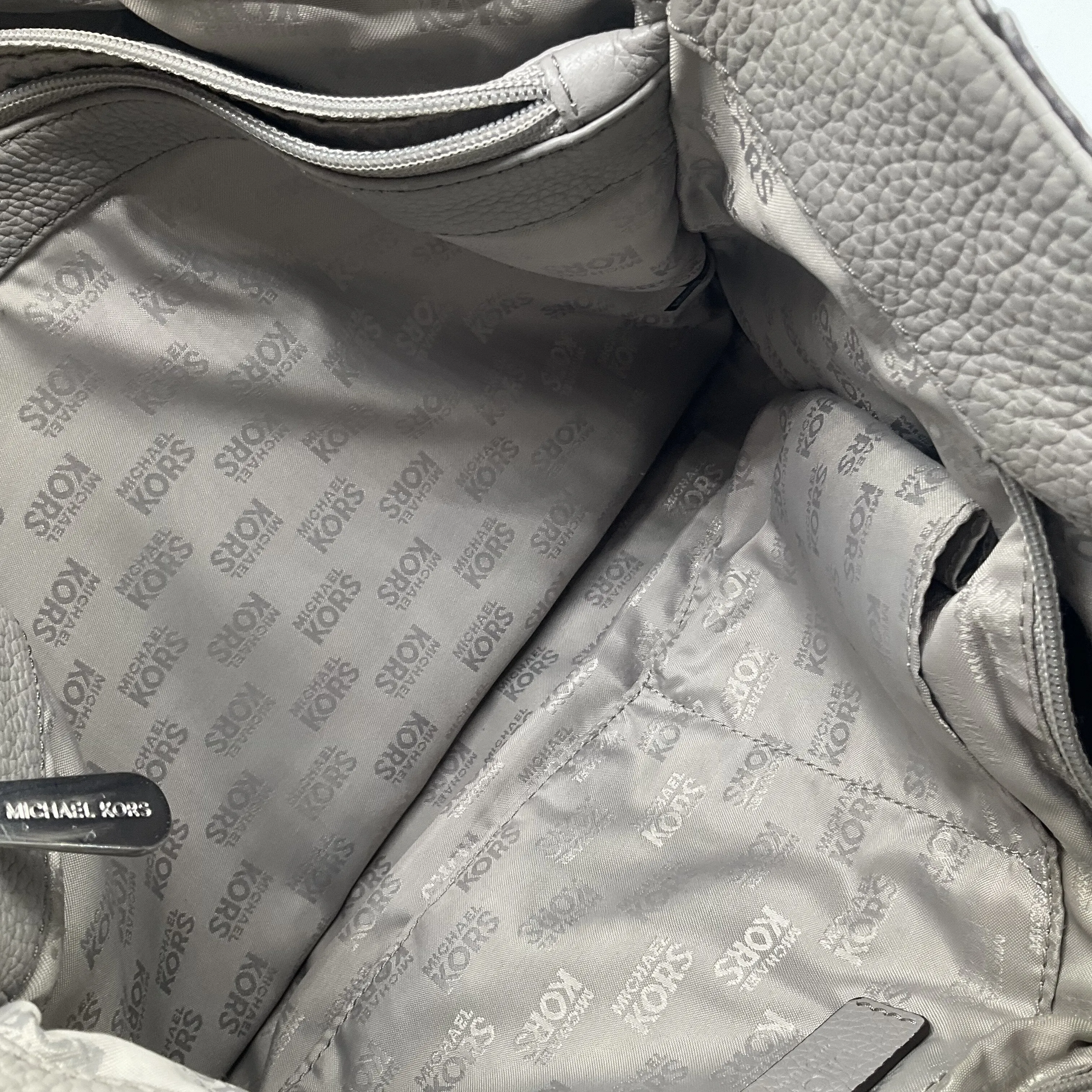 Handbag Designer By Michael Kors  Size: Medium