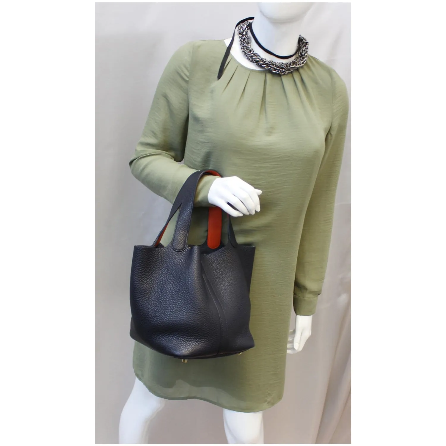 HERMES Picotin Lock 22 MM Orange Poppy Taurillon Clemence Leather Bag Black
