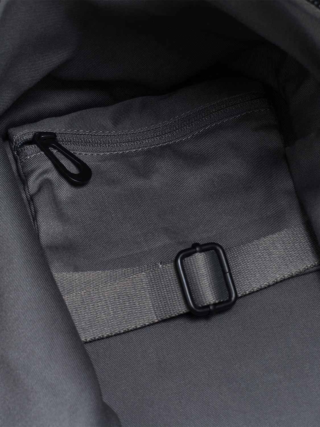 Isar M EcoYarn Black