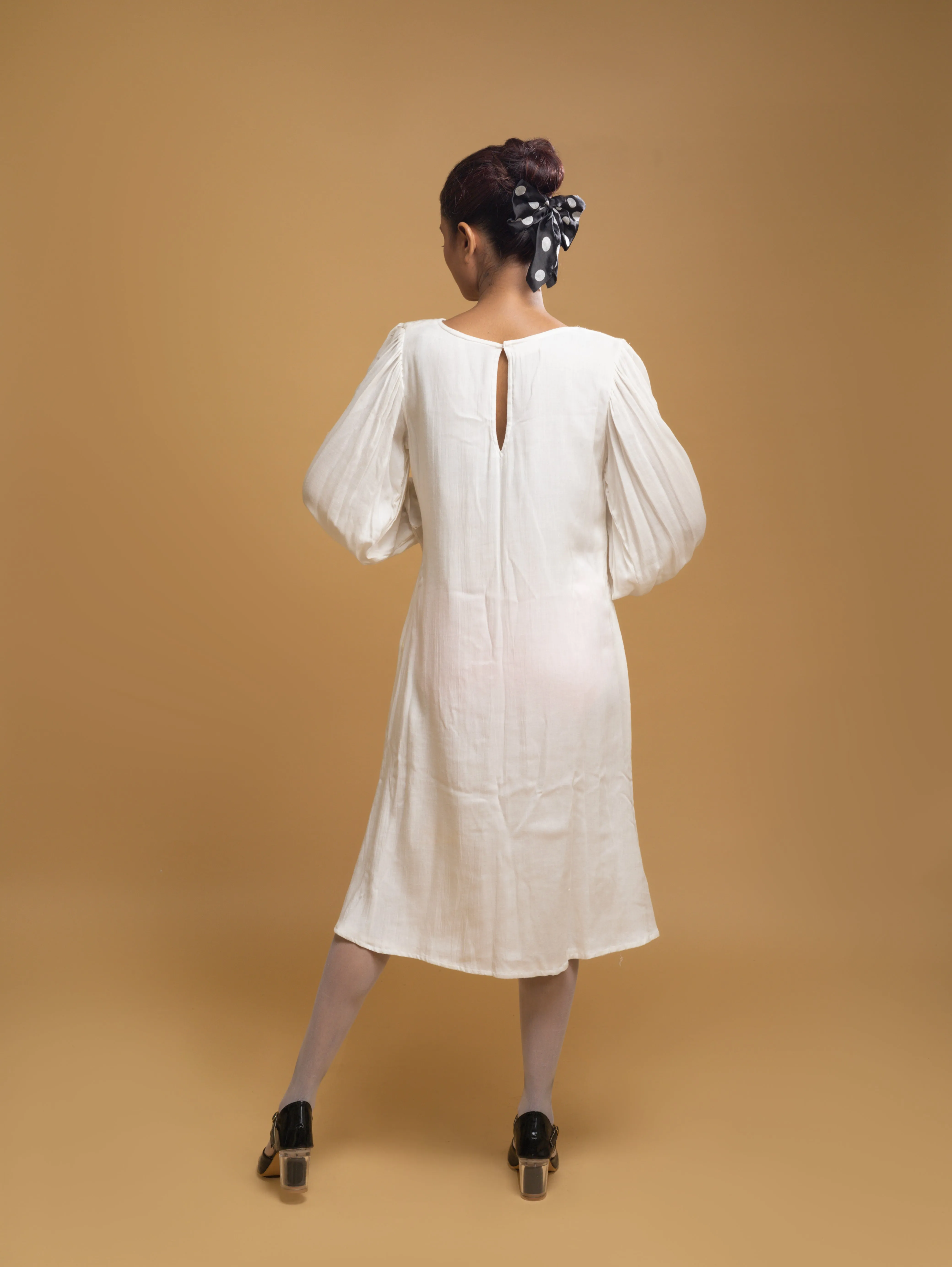 IVORY PETER PAN DRESS