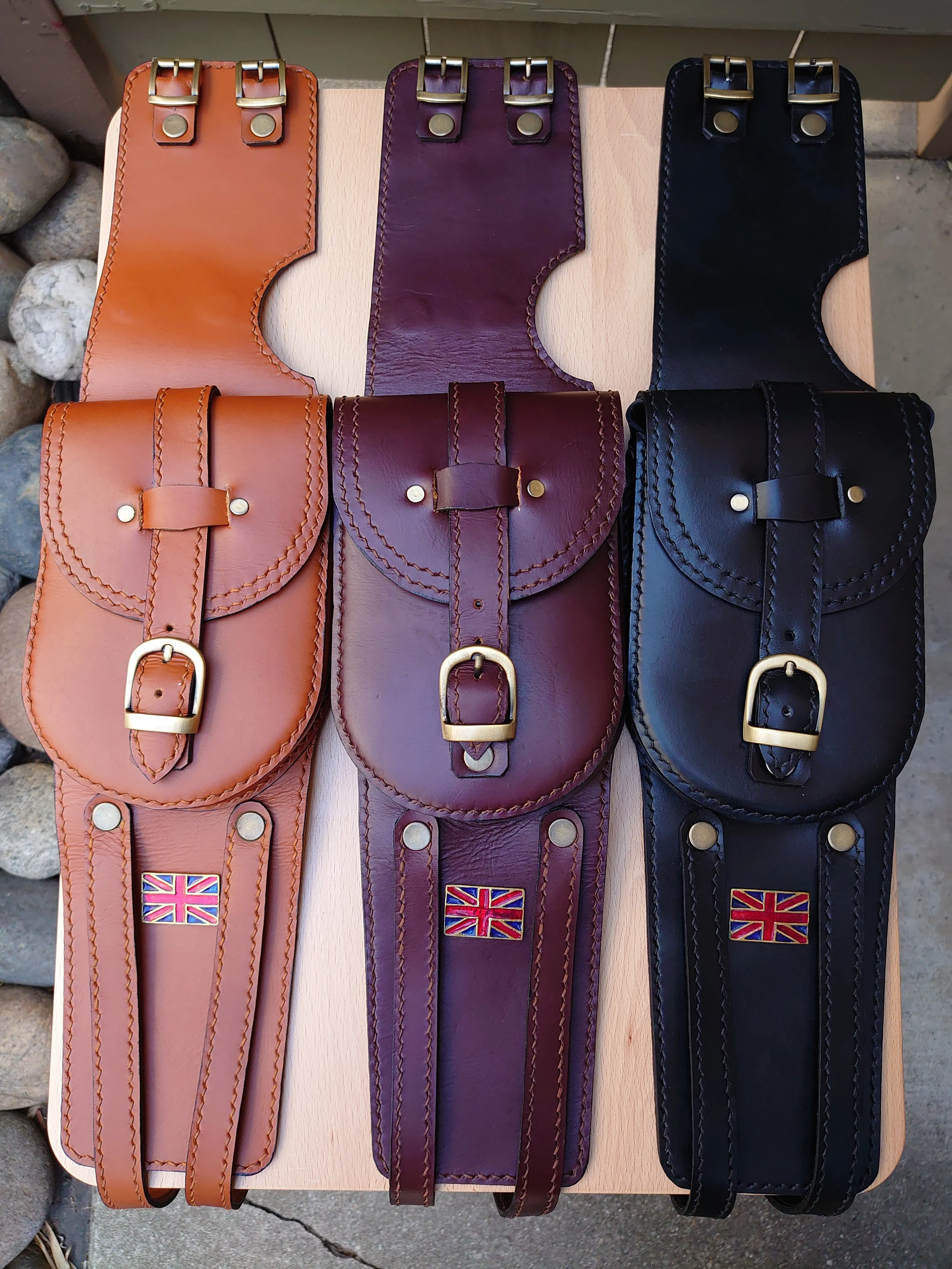 KB-TTBUJ - Triumph Bonneville Tank Bag w/ Union Jack Pin