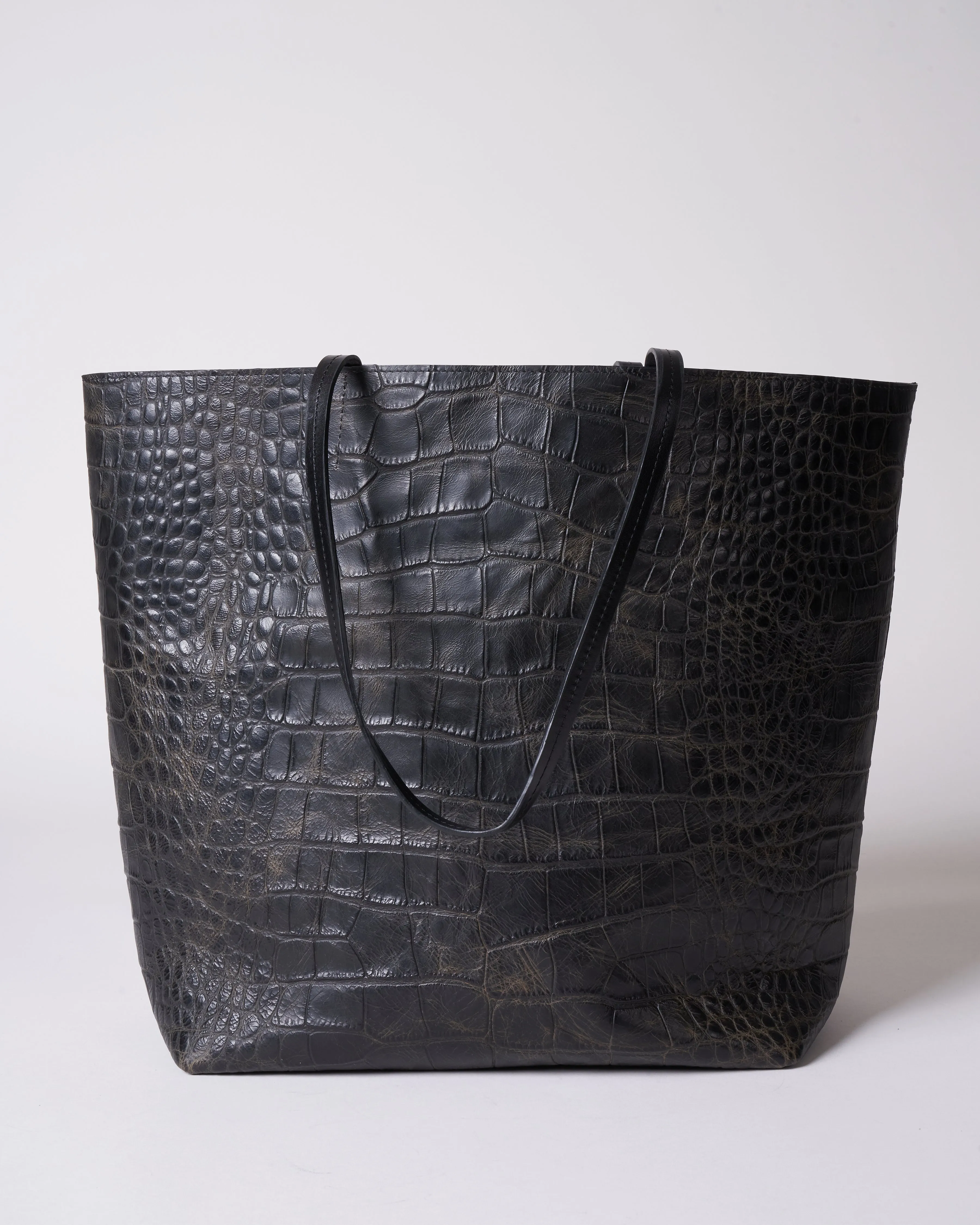 large essential tote - vintage black gator